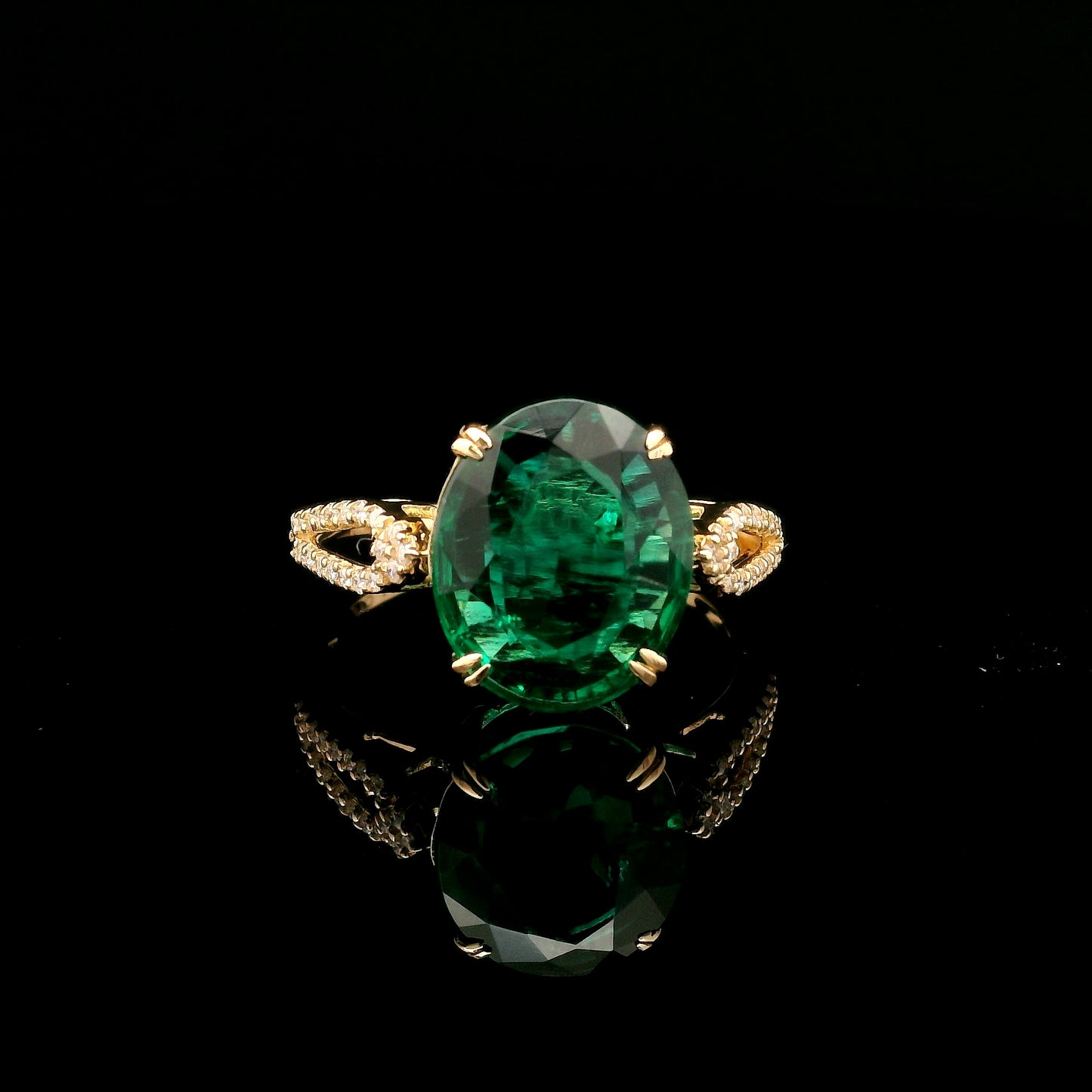 3.25 Ct Oval Mixed Cut Lab Grown Emerald 14K Gold Ring