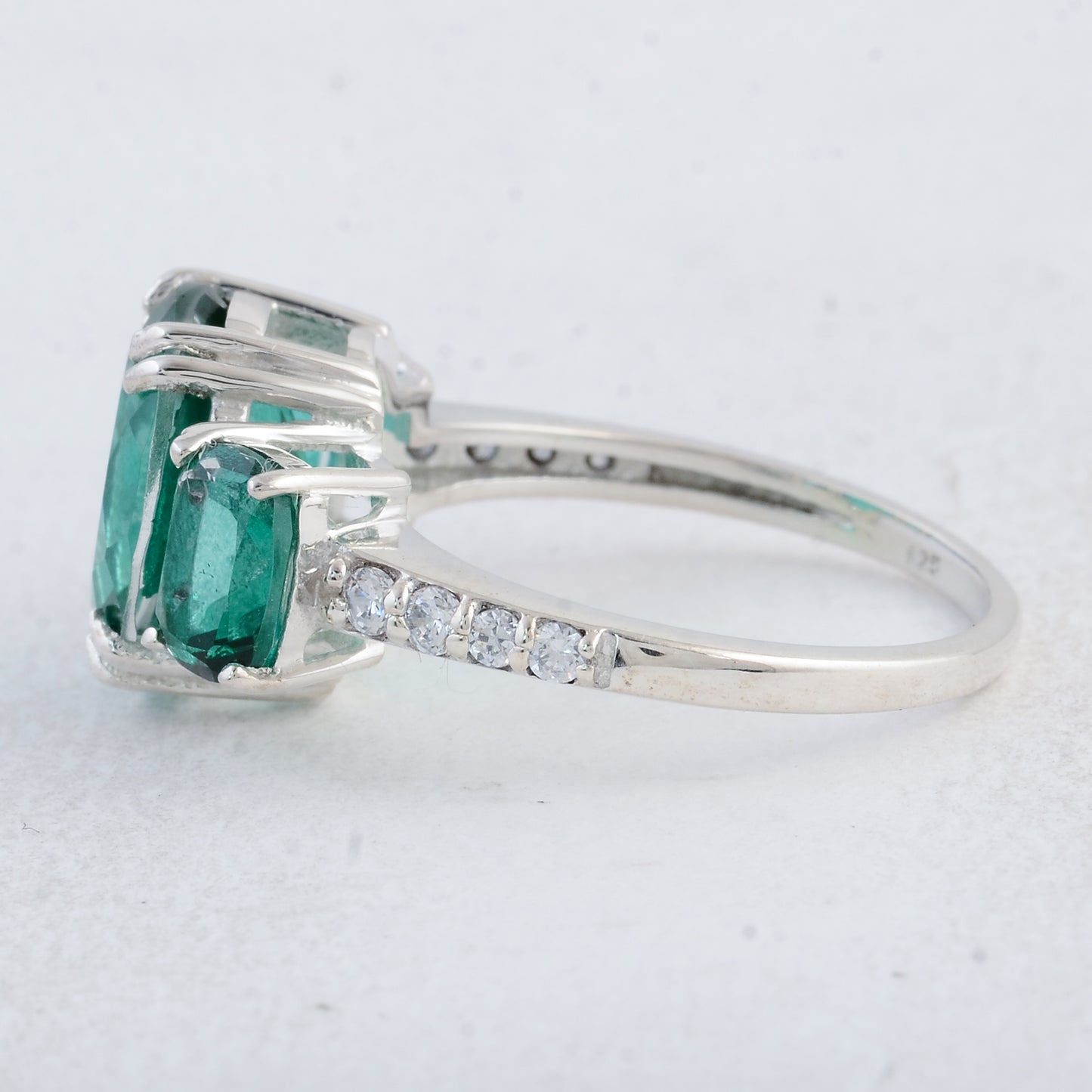 8.01 Ct Oval Green Topaz 925 Sterling Silver Ring