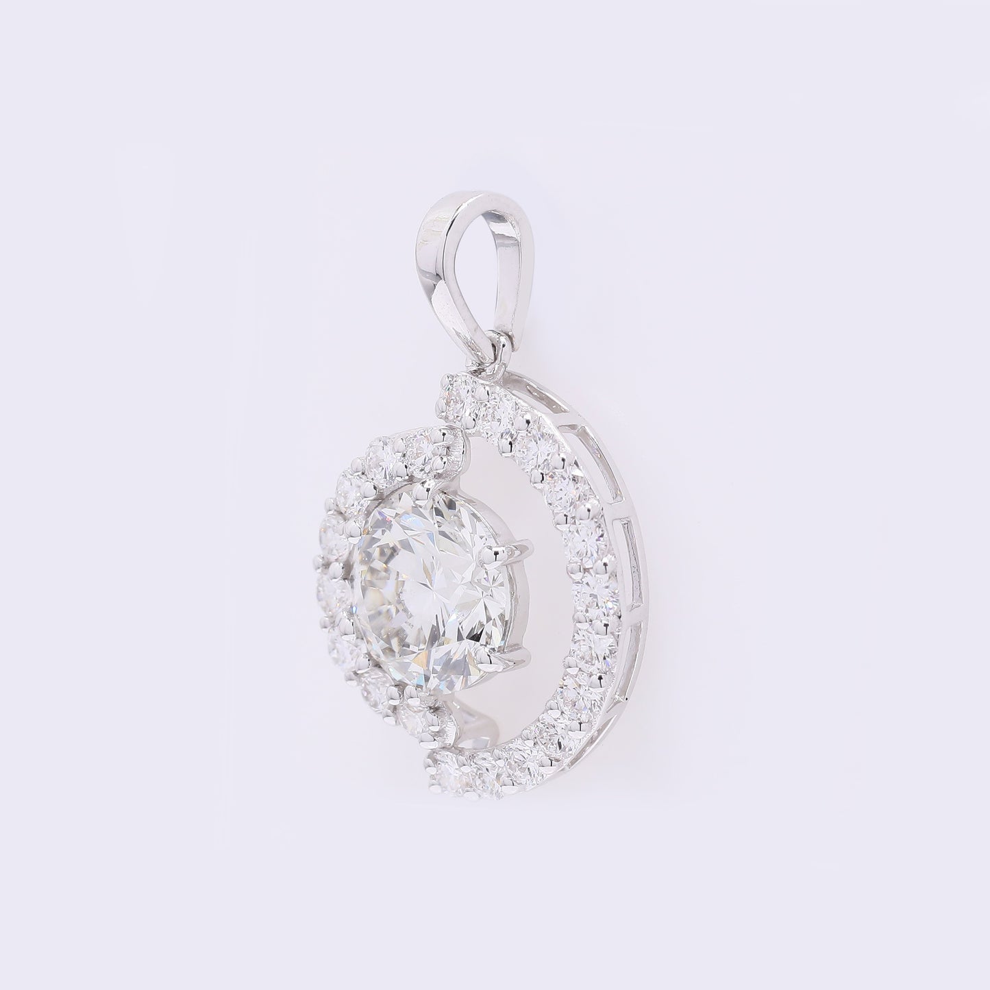 2.04 Carats Lab Grown Diamond 14K Gold Pendant