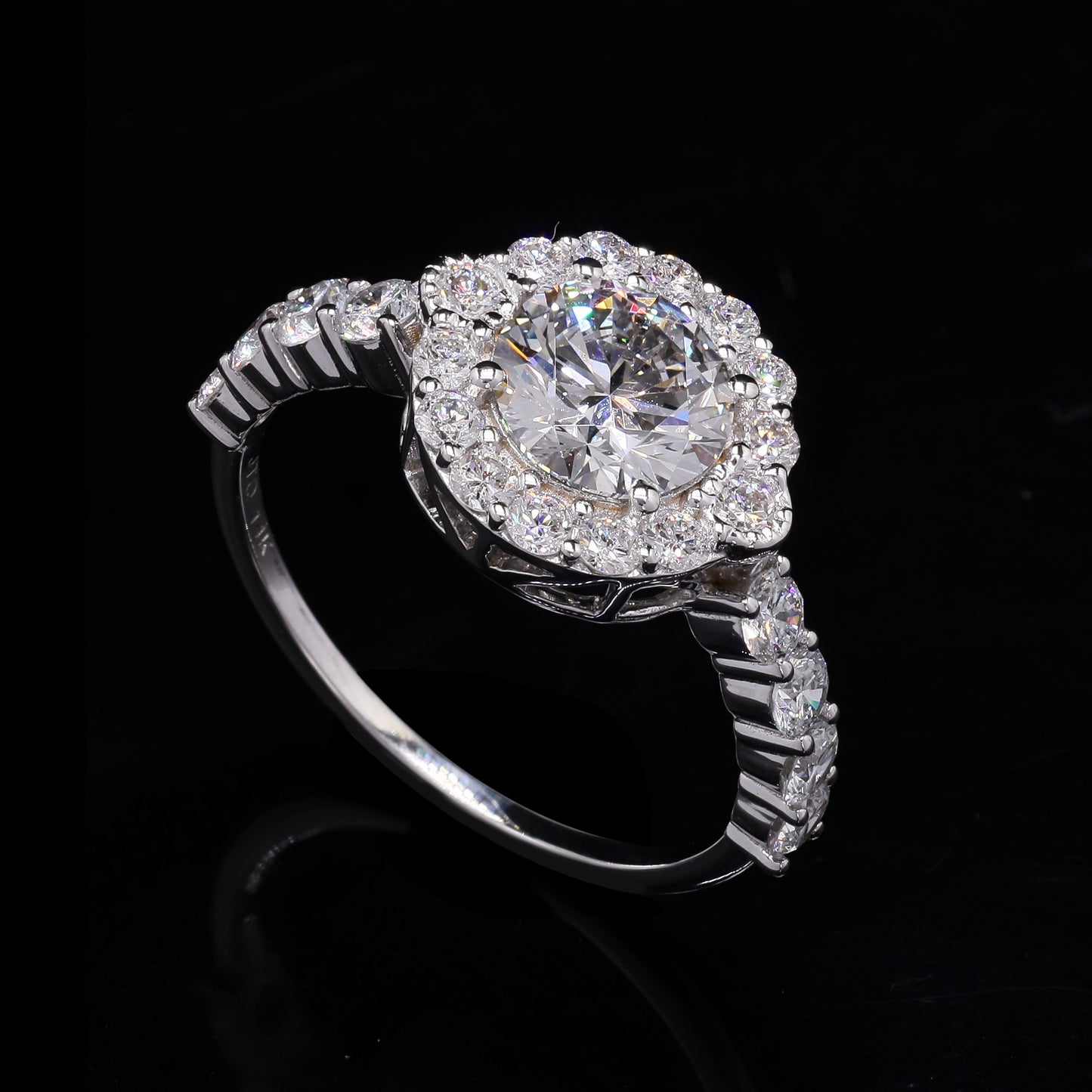 2.03 Carats Lab Grown Diamond 14K Gold Ring