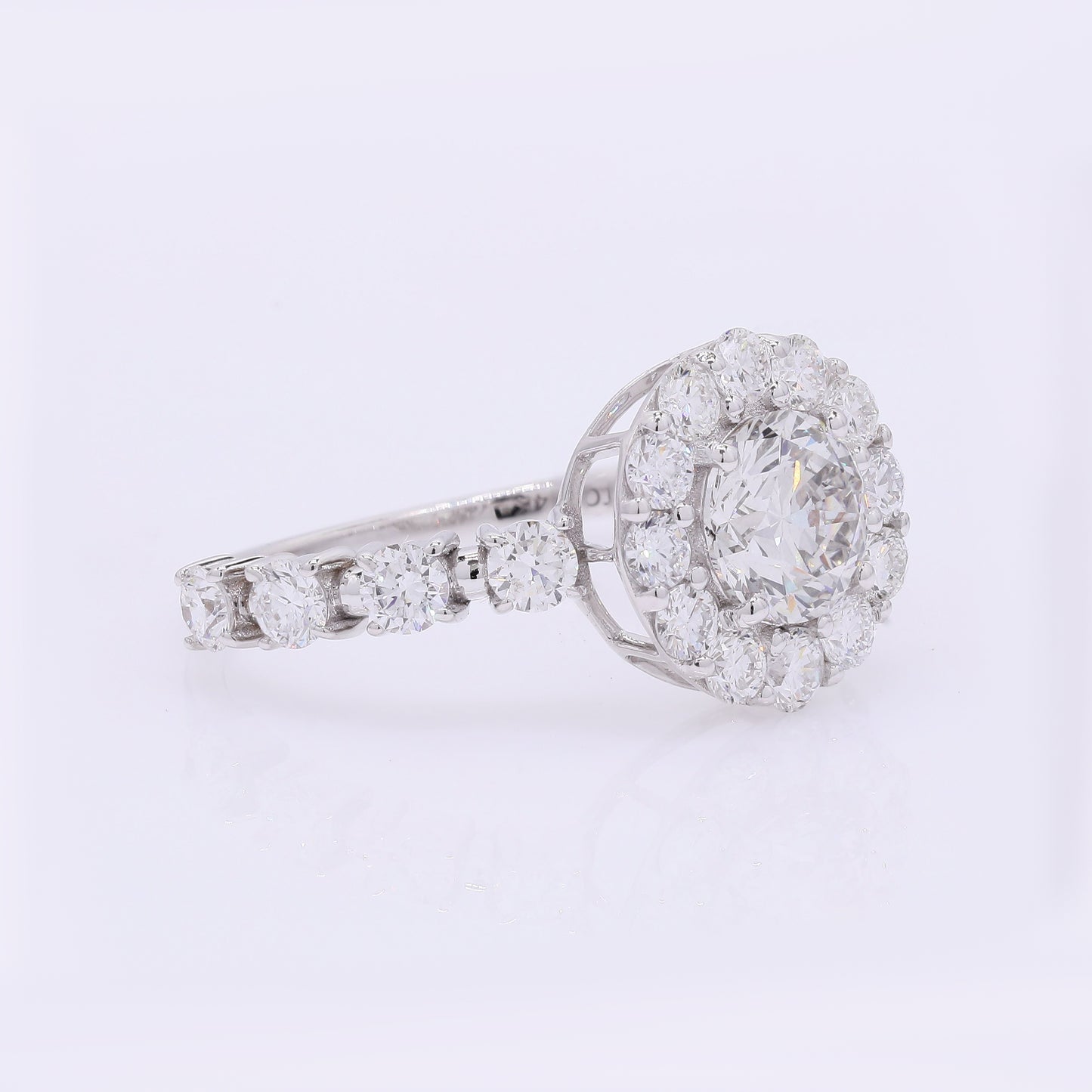 2.29 Carats Lab Grown Diamond 14K Gold Ring