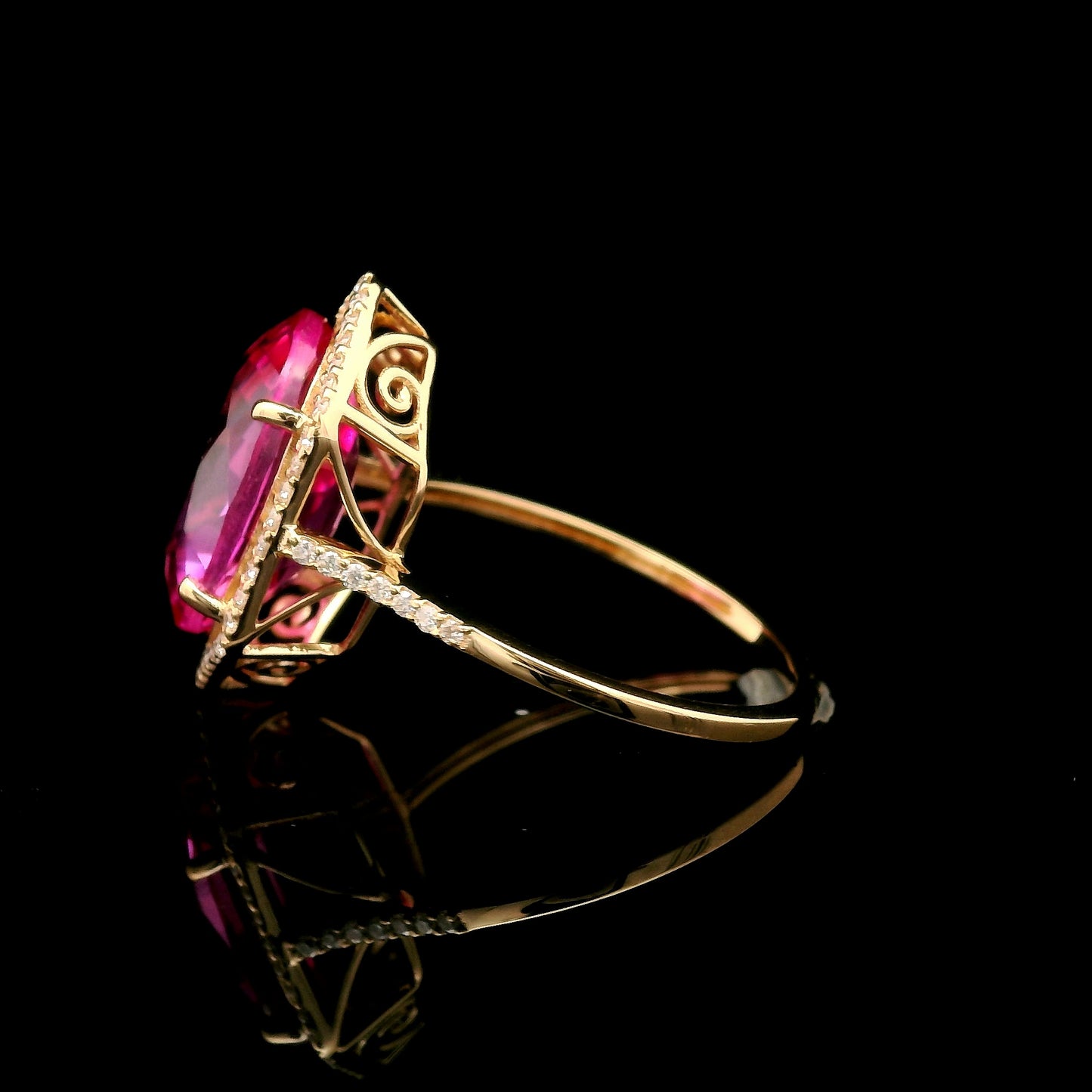 6.88 Ct Oval Mixed Cut Lab Grown Pink Sapphire 14K Gold Ring