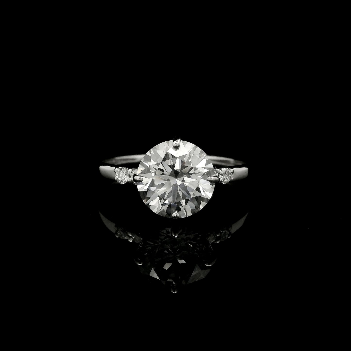 2.42 Carats Lab Grown Diamond 14K Gold Ring