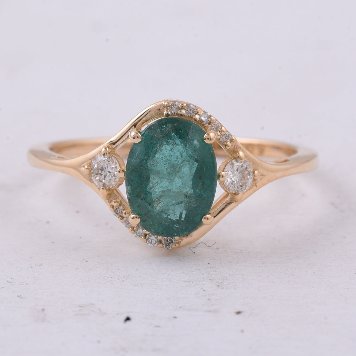 1.39 Ct Oval Natural Emerald 14K Gold Ring