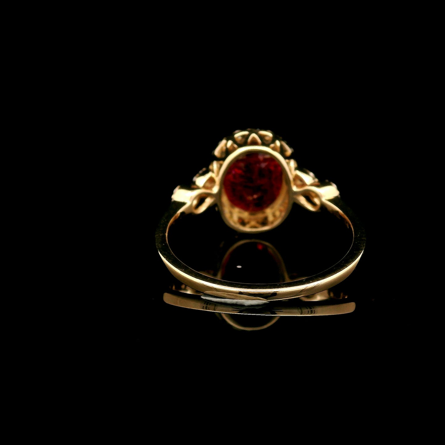 2.92 Ct Oval Mixed Cut Lab Grown Ruby 14K Gold Ring