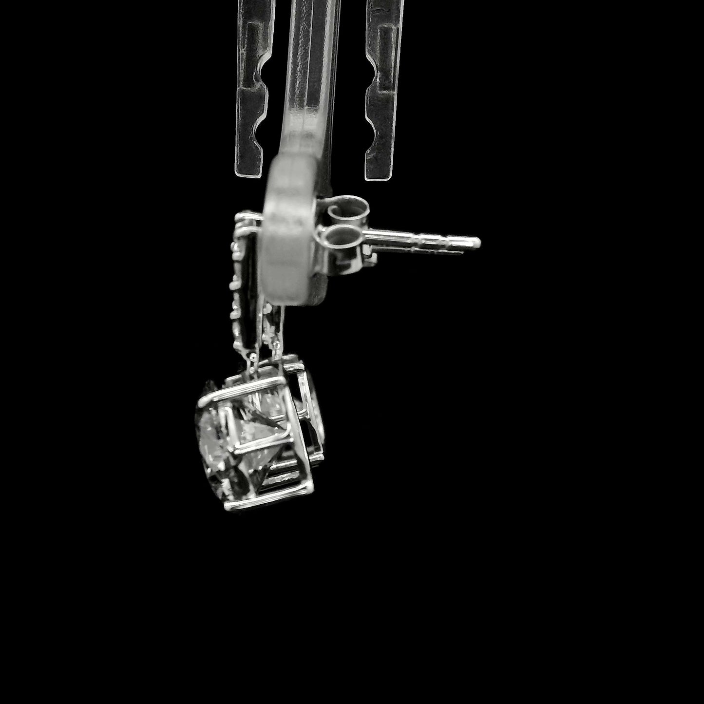 3.52 Carats Lab Grown Diamond 14K Gold Earrings