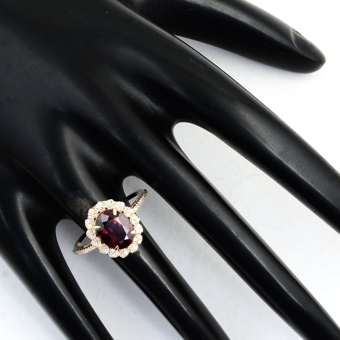 3.17 Ct Oval Mixed Cut Natural Pyrope Almandite Garnet 14K Gold Ring