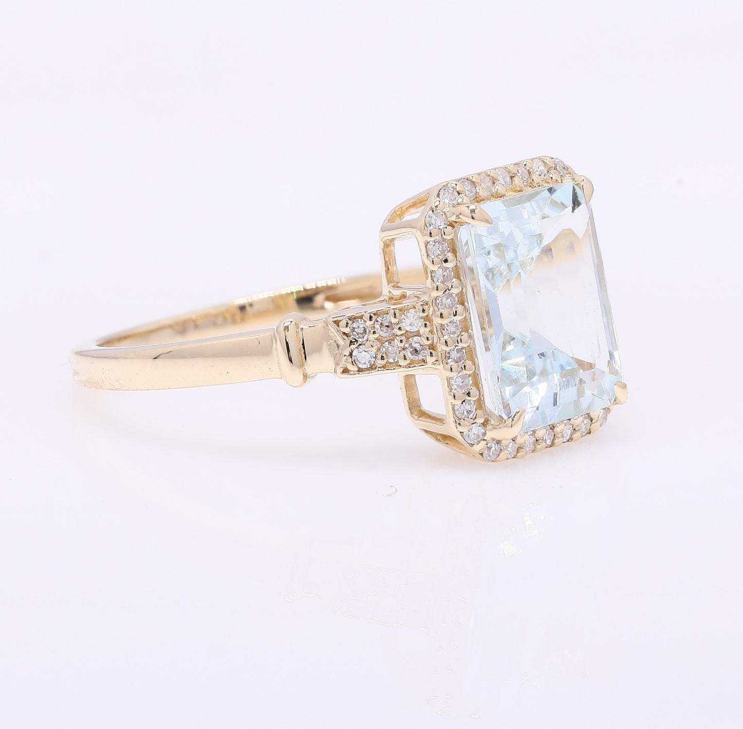 2.08 Ct Octagon Step Cut Natural Aquamarine 14K Gold Ring