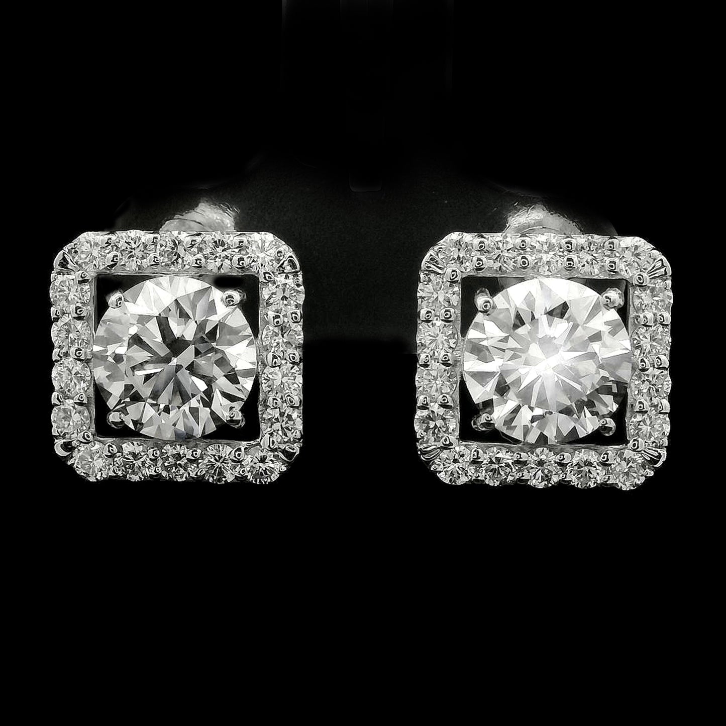 4.07 Carats Lab Grown Diamond 14K Gold Earrings