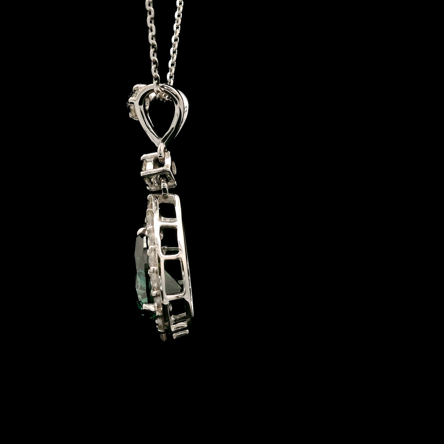 2.09 Carats Green Lab Grown Diamond 14K Gold Pendant