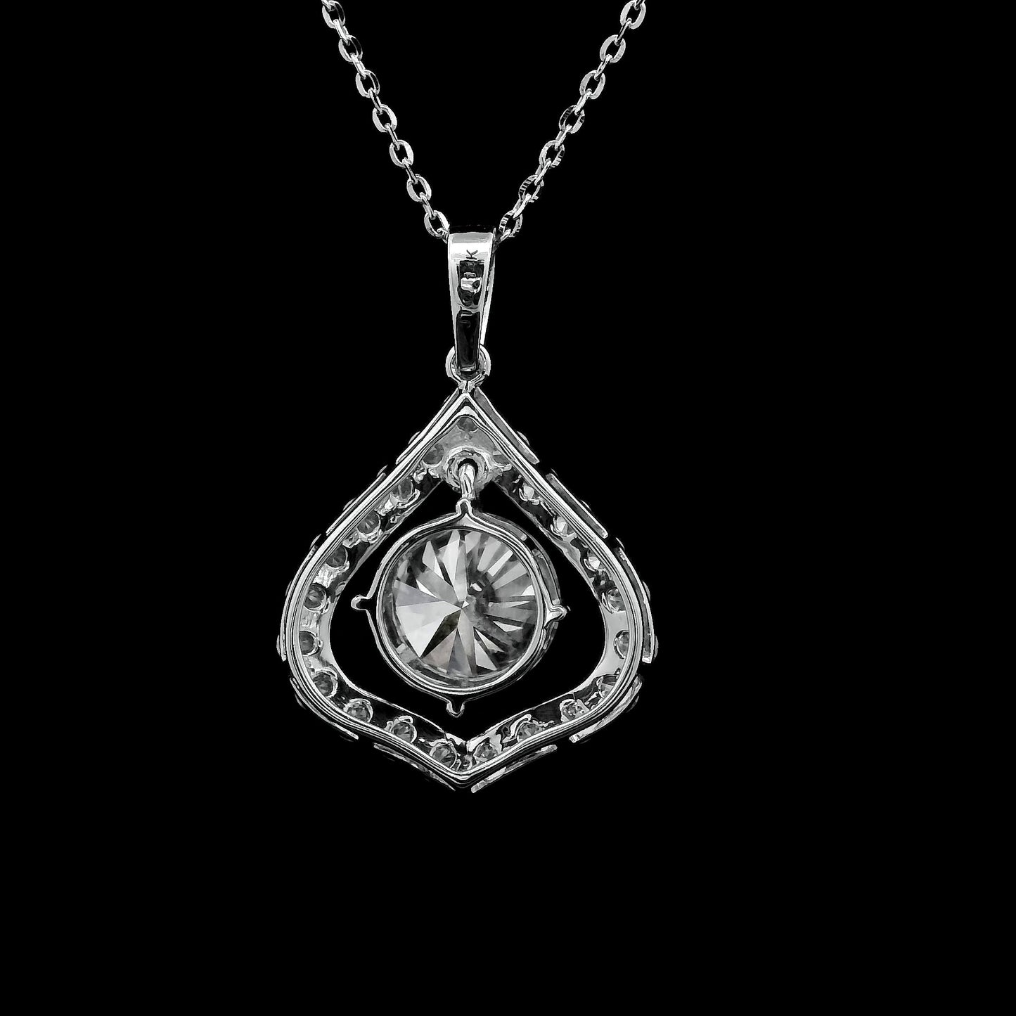 2.36 Carats Lab Grown Diamond 14K Gold Pendant