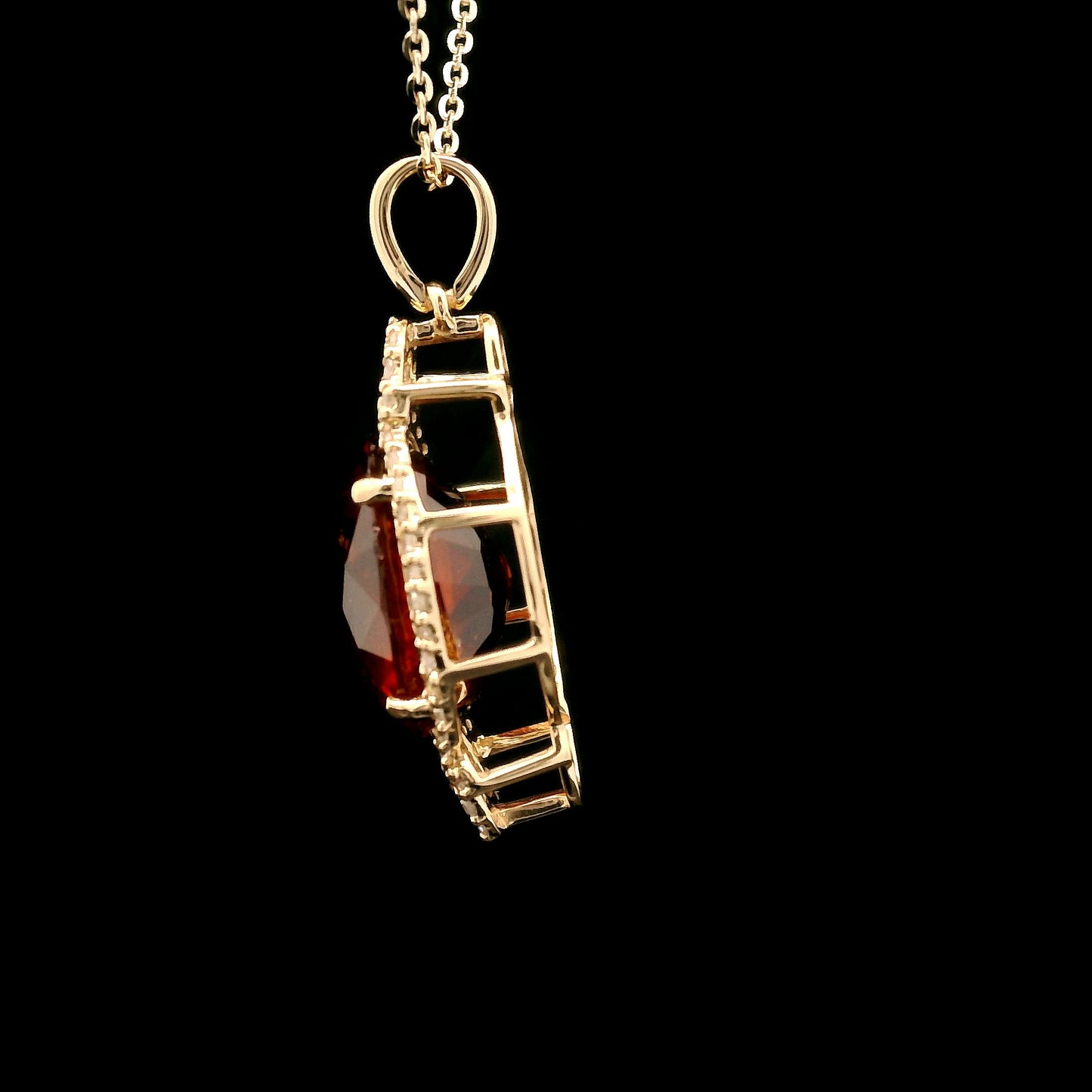 5.74 Ct Oval Hessonite 14K Gold Pendant