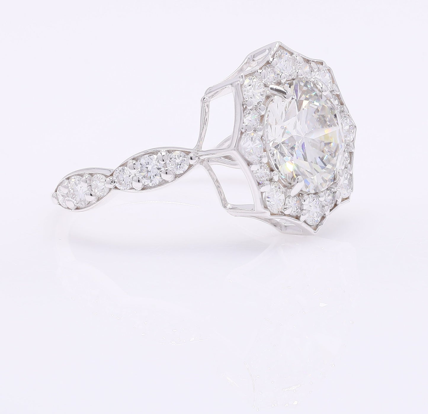 2.90 Carats Lab Grown Diamond 14K Gold Ring