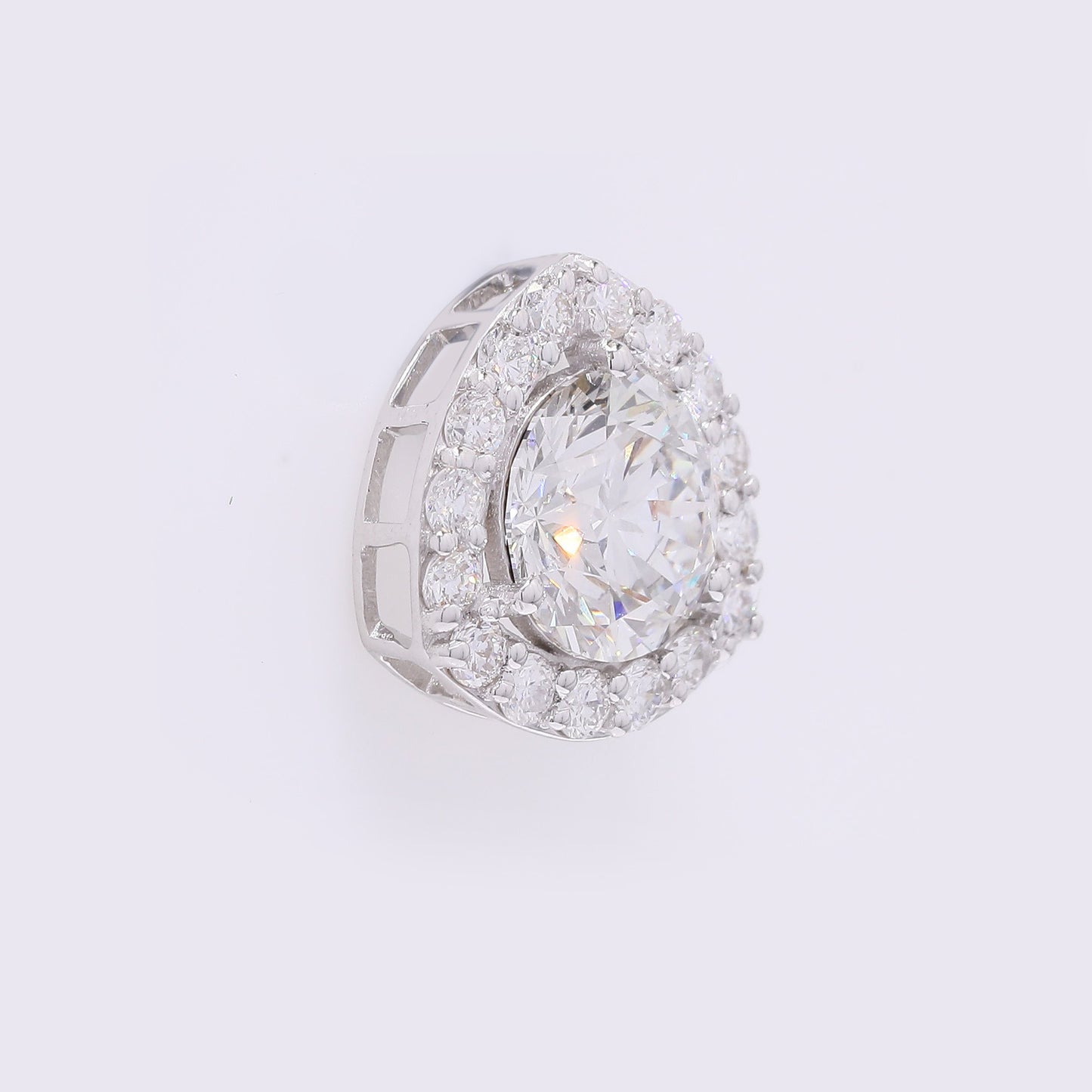2.05 Carats Lab Grown Diamond 14K Gold Pendant