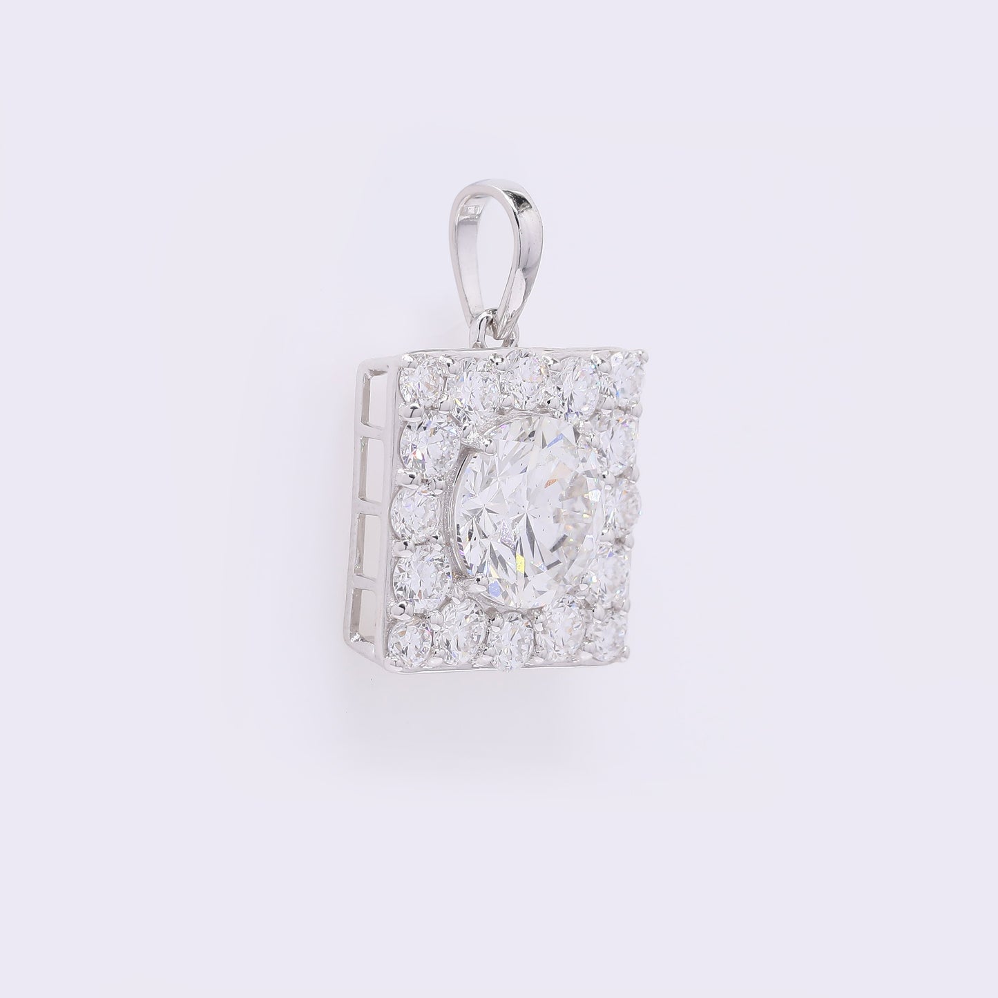 2.37 Carats Lab Grown Diamond 14K Gold Pendant