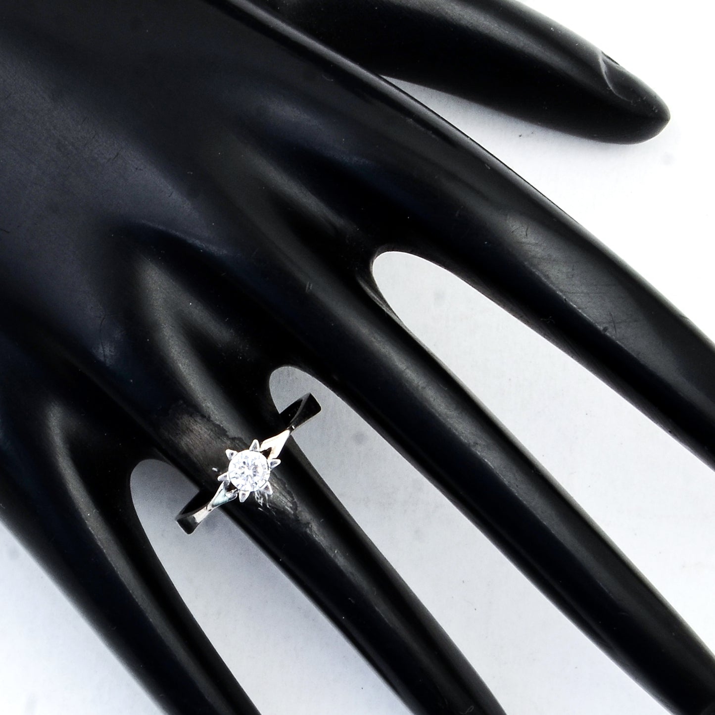 0.39 Ct Cubic Zirconia 925 Sterling Silver Ring