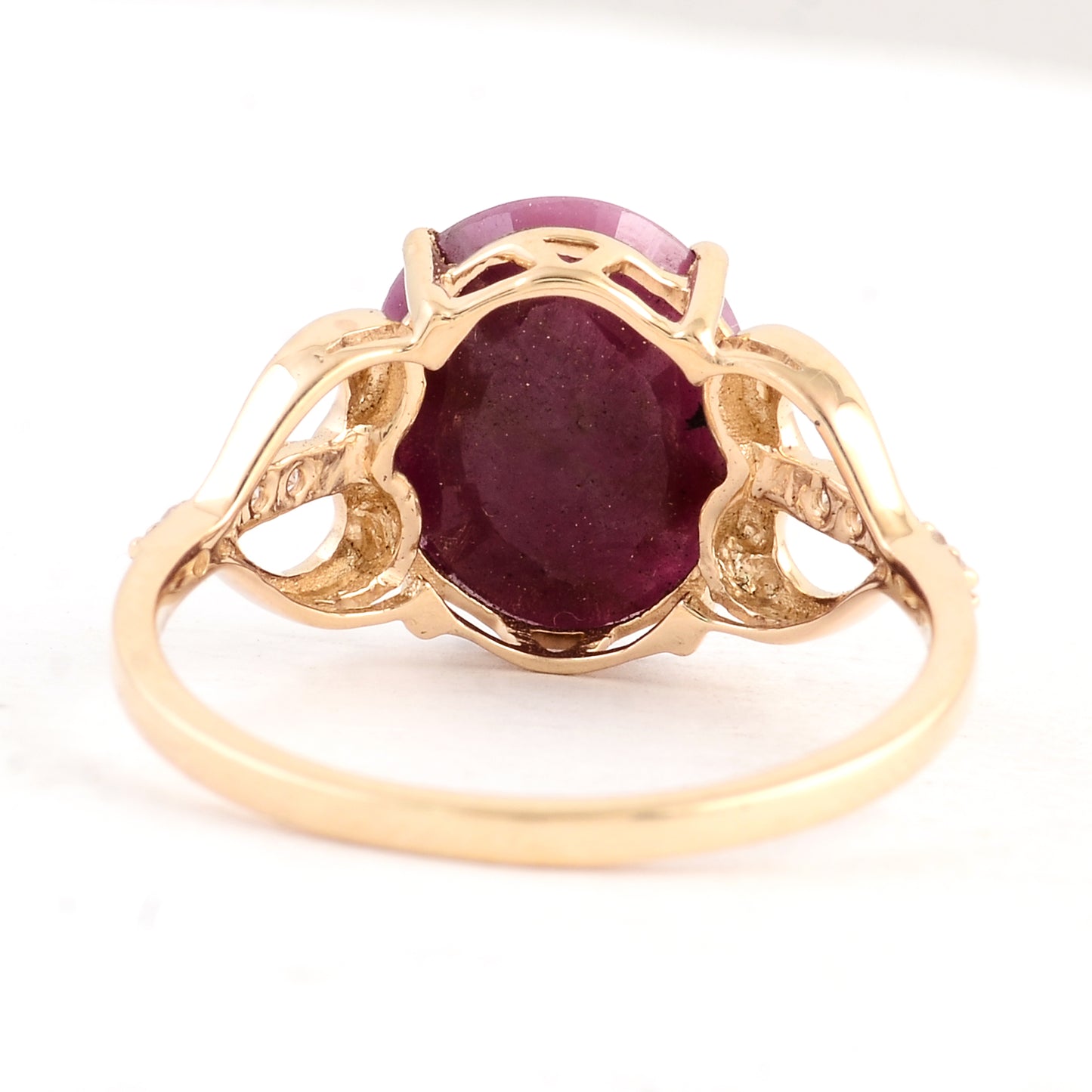 3.39 Ct Oval Ruby 14K Gold Ring