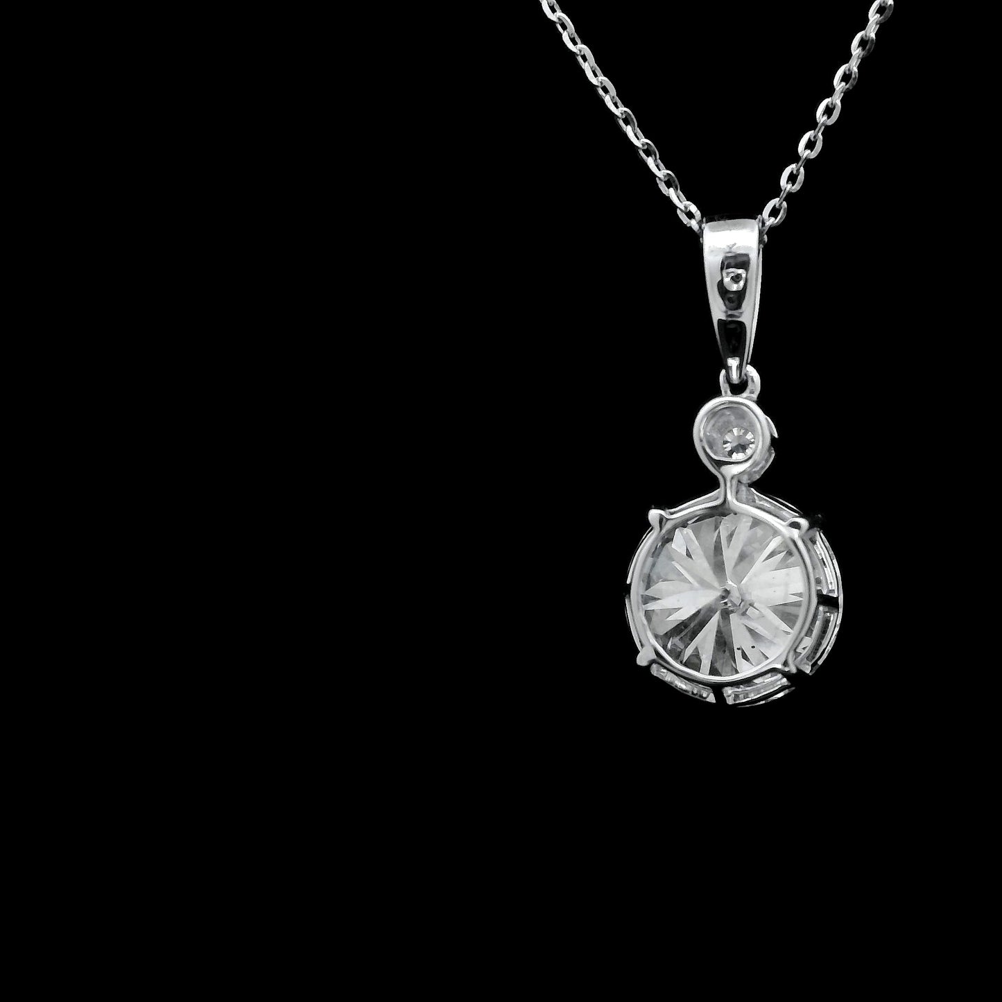 3.11 Carats Lab Grown Diamond 14K Gold Pendant