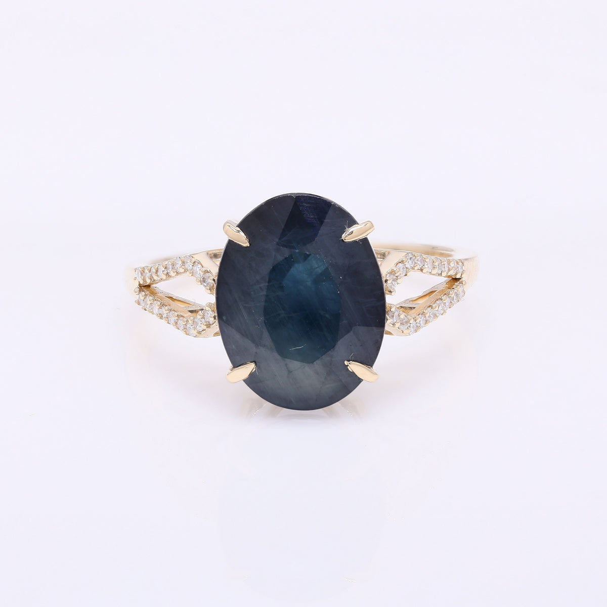 6.20 Ct Oval Mixed Cut Natural Corundum Sapphire 14K Gold Ring
