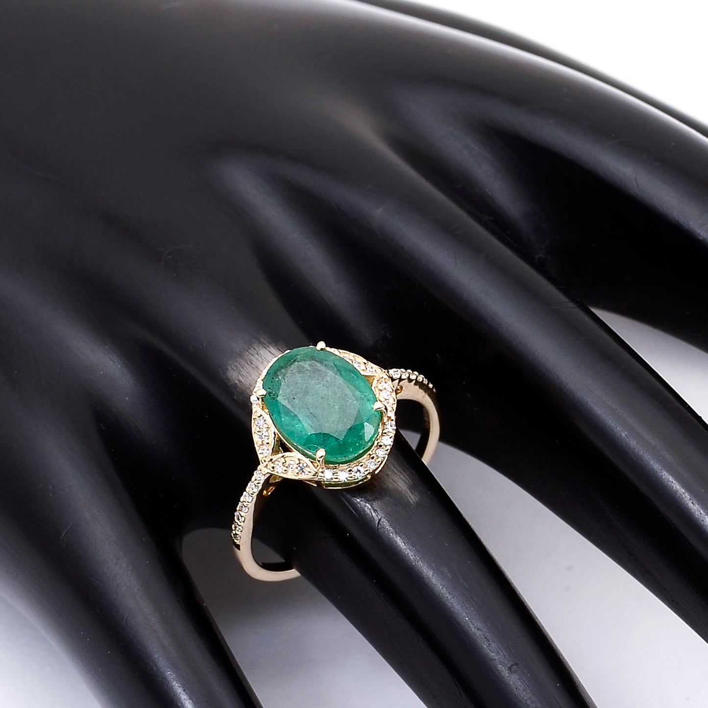 2.44 Ct Oval Natural Emerald 14K Gold Ring