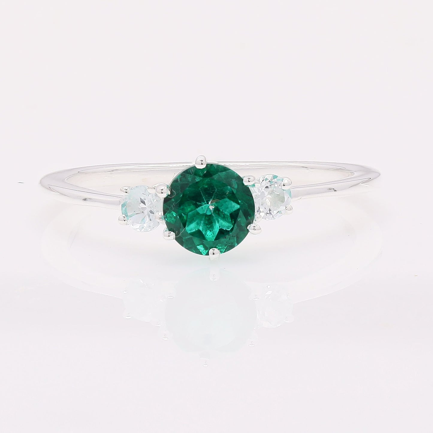 1.39 Ct Round Green Topaz 925 Silver Ring