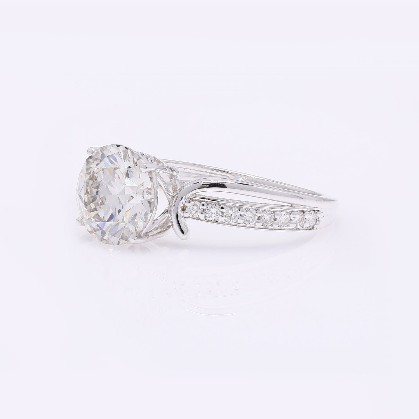 2.30 Carats Lab Grown Diamond 14K Gold Ring
