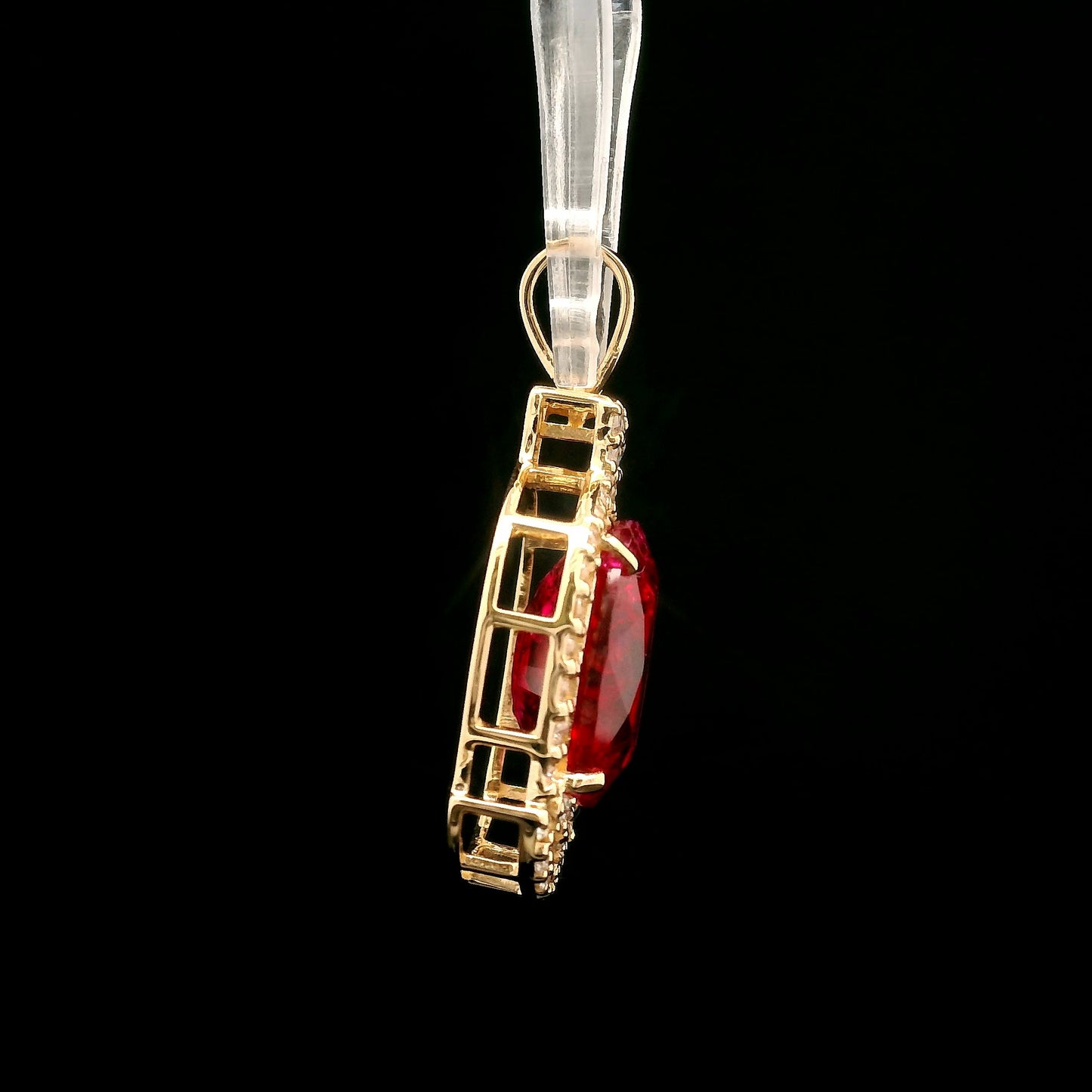 5.36 Ct Oval Mixed Cut Lab Grown Ruby 14K Gold Pendant