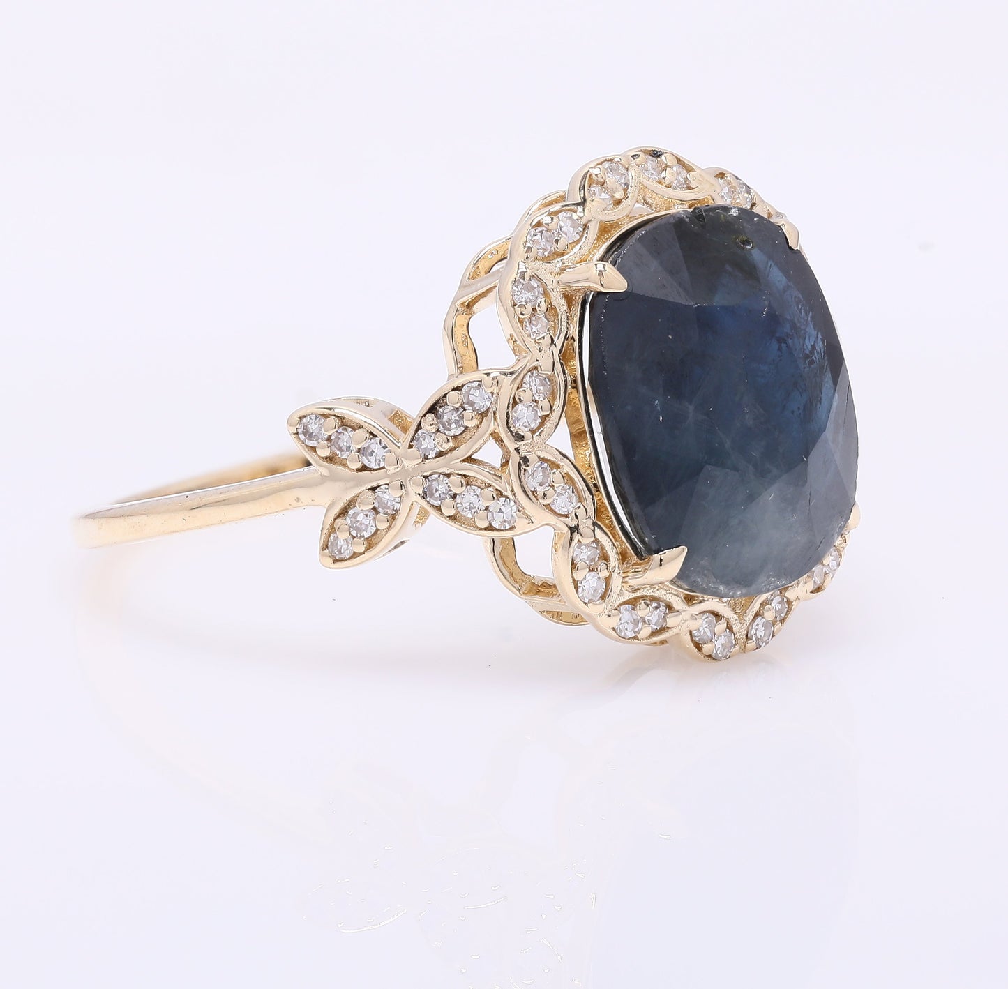 4.81 Ct Oval Mixed Cut Natural Sapphire 14K Gold Ring