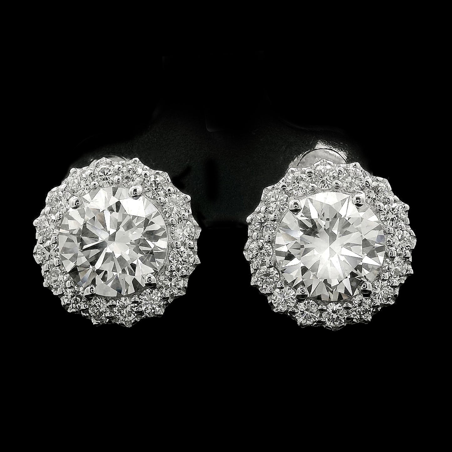 4.94 Carats Lab Grown Diamond 14K Gold Earrings