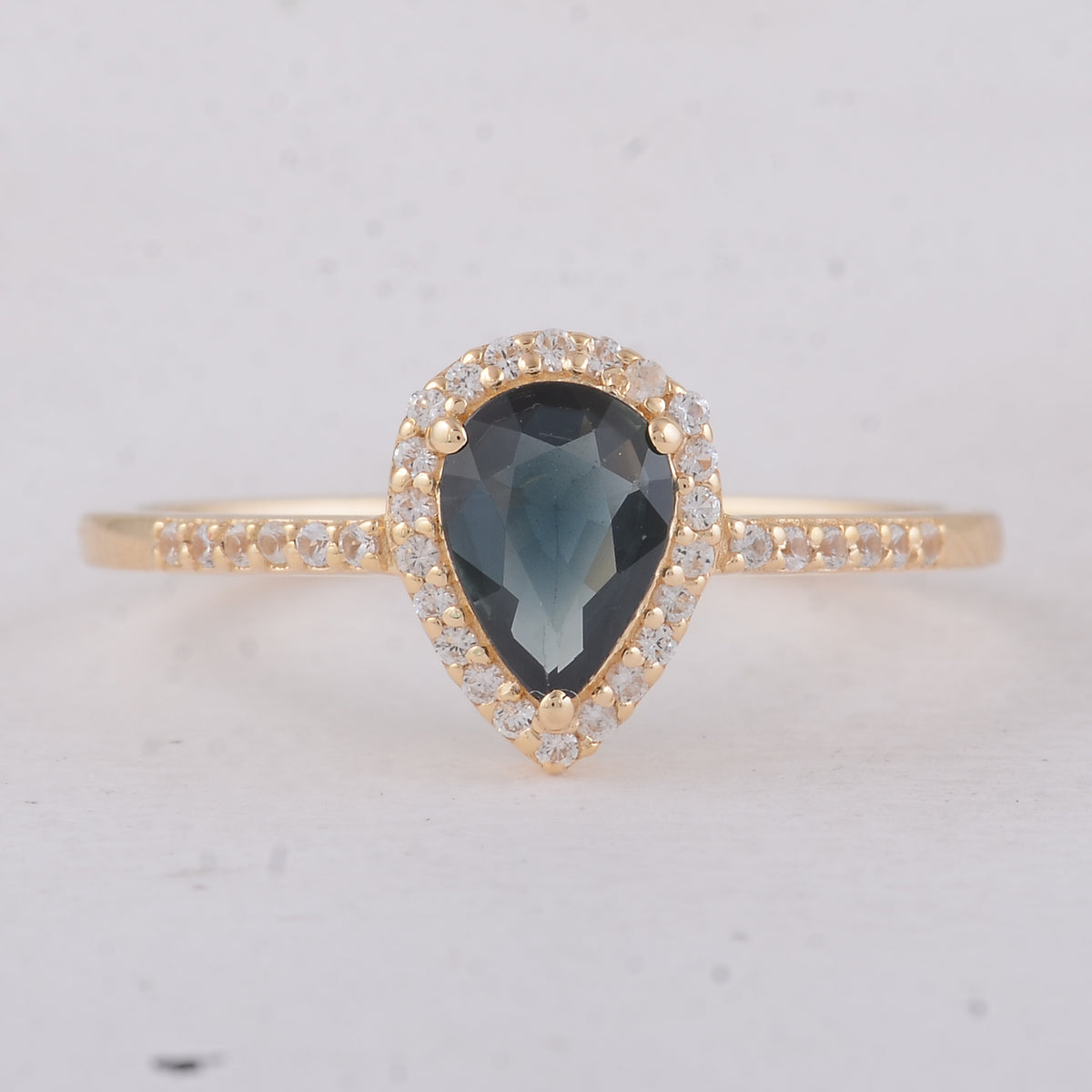 0.68 Ct Pear Sapphire 9K Gold Ring