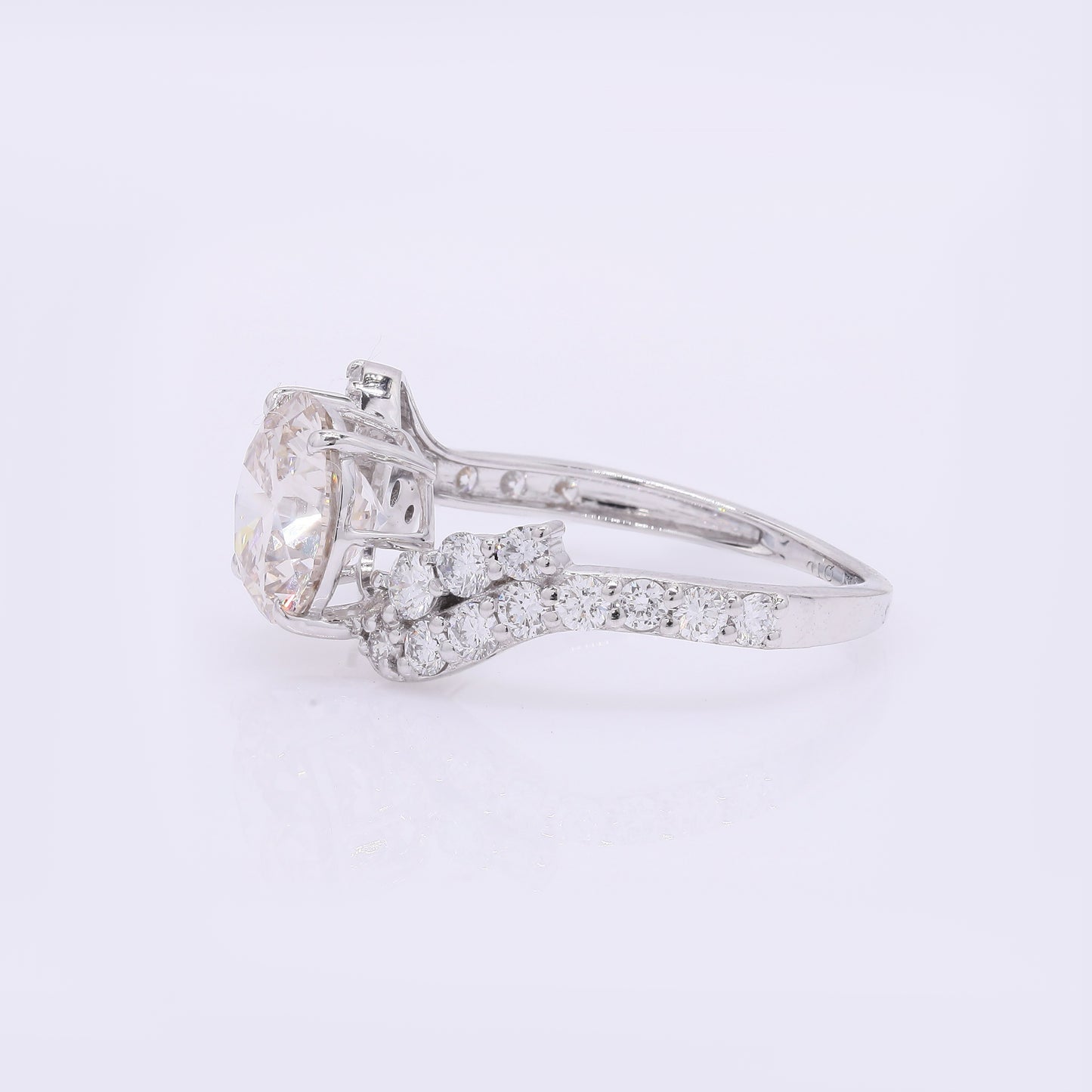2.95 Carats Lab Grown Diamond 14K Gold Ring