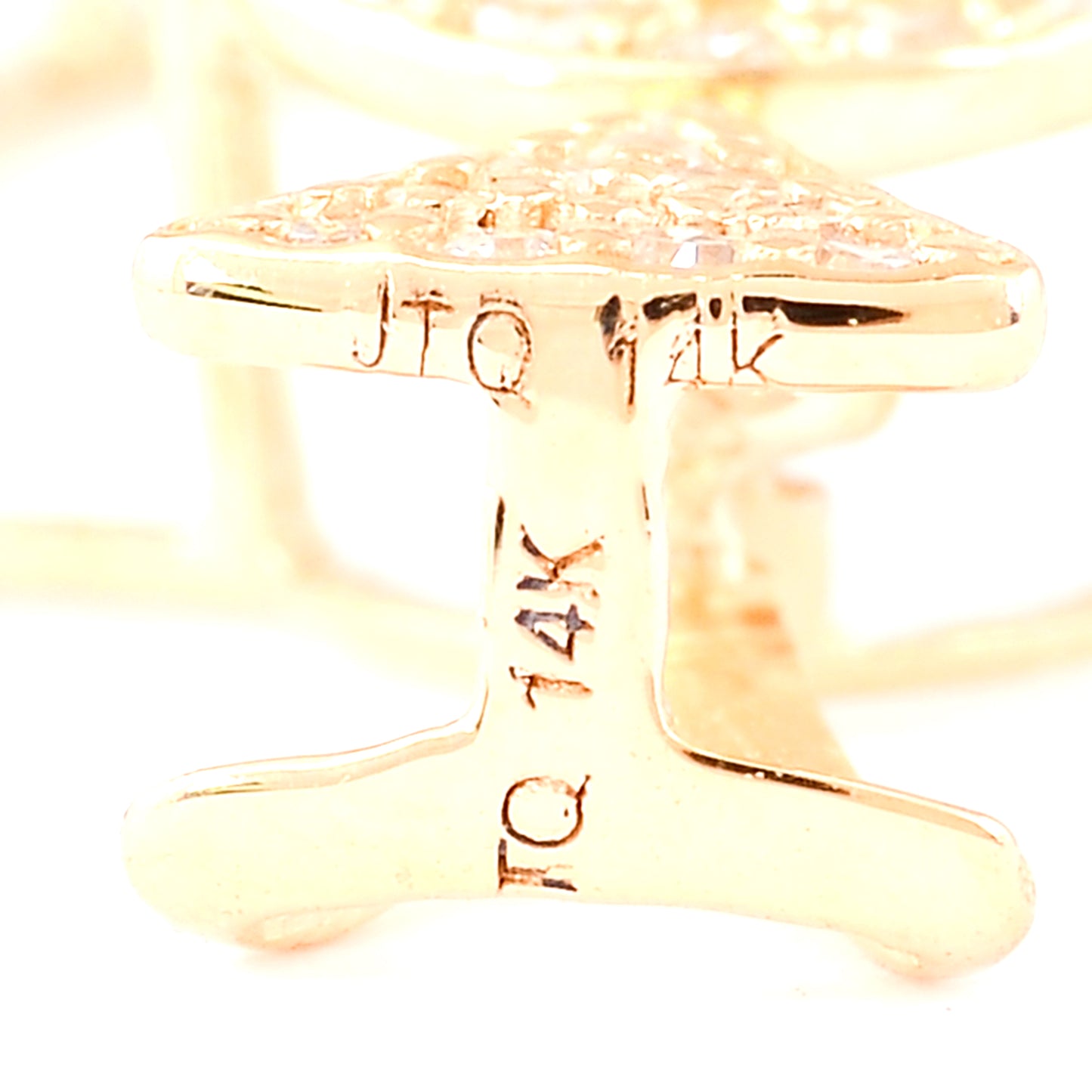 7.92 Ct Cushion Natural Aquamarine 14K Gold Pendant