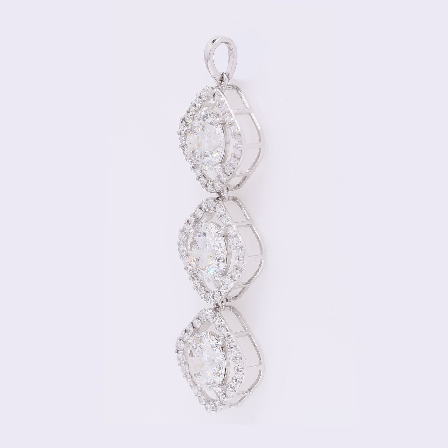 5.41 Carats Lab Grown Diamond 14K Gold Pendant