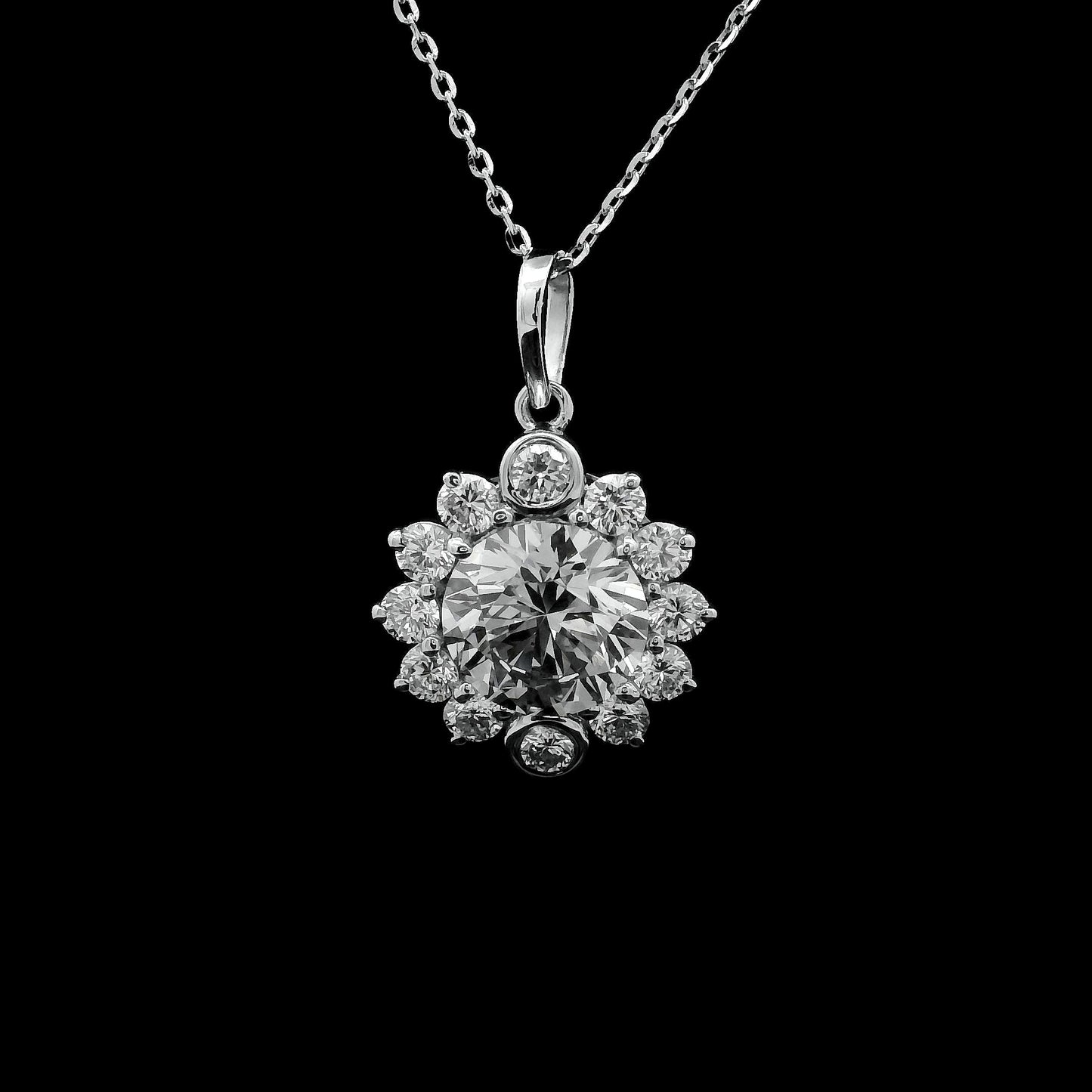2.31 Carats Lab Grown Diamond 14K Gold Pendant