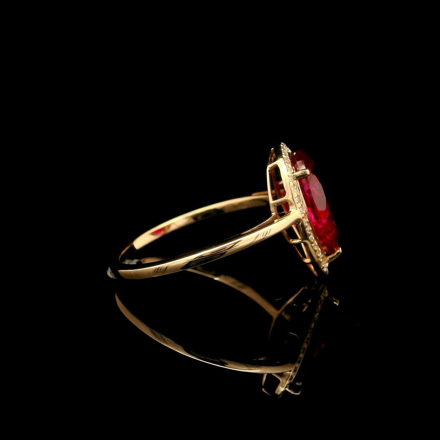 2.94 Ct Pear Mixed Cut Lab Grown Ruby 14K Gold Ring