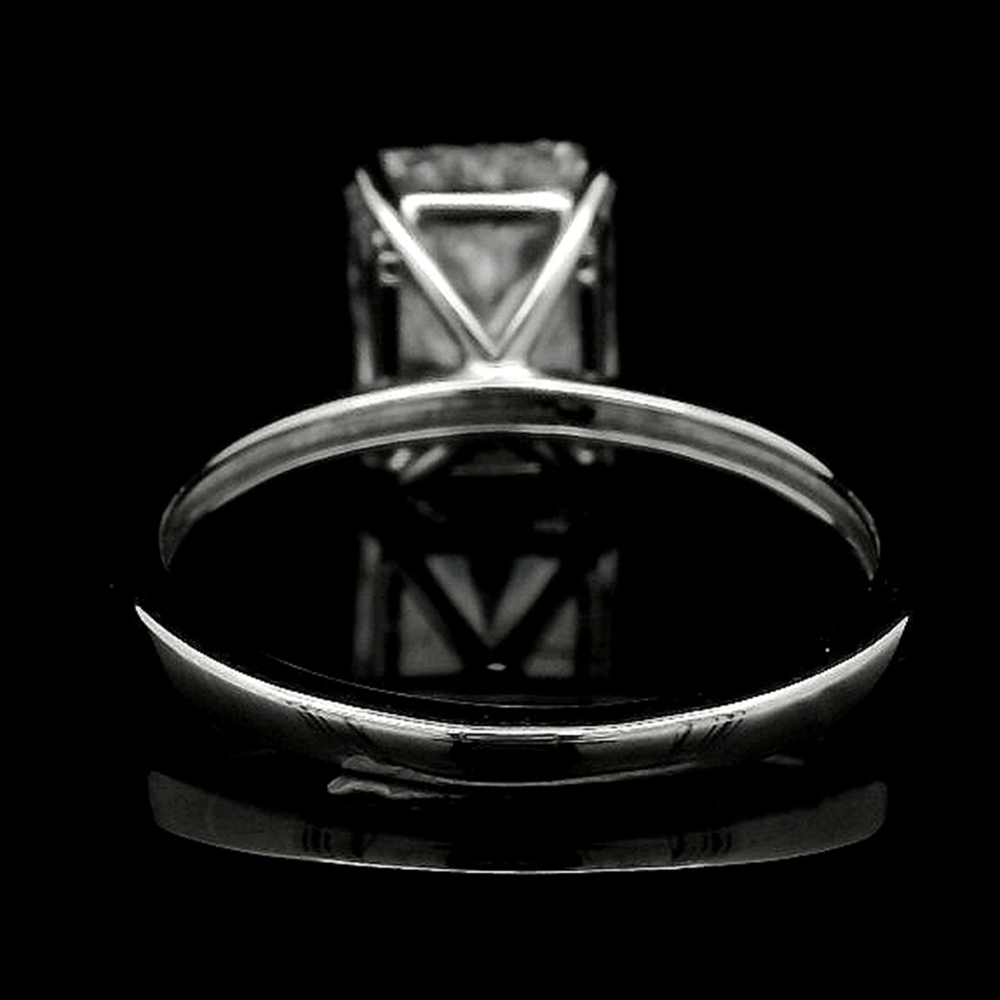 2.56 Carats Lab Grown Diamond 14K Gold Ring