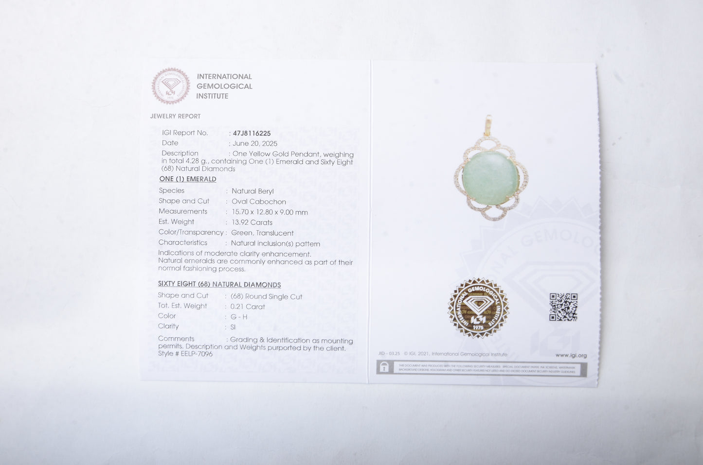 14.13 Ct Oval Cabochon Natural Beryl Emerald 14K Gold Pendant
