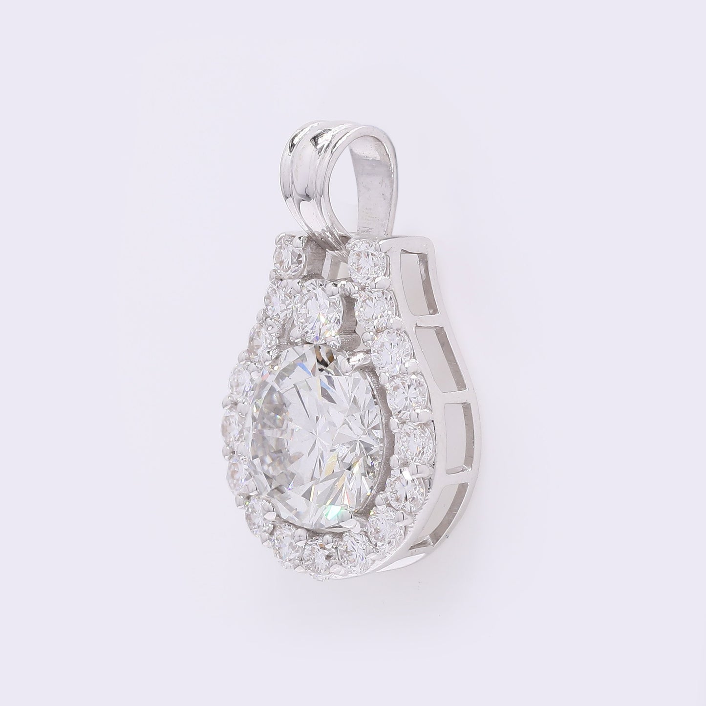 2.36 Carats Lab Grown Diamond 14K Gold Pendant