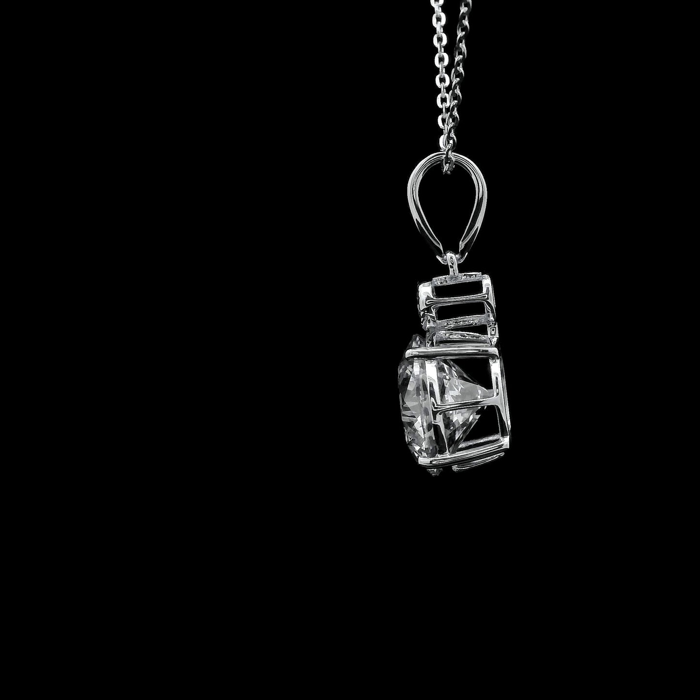3.11 Carats Lab Grown Diamond 14K Gold Pendant