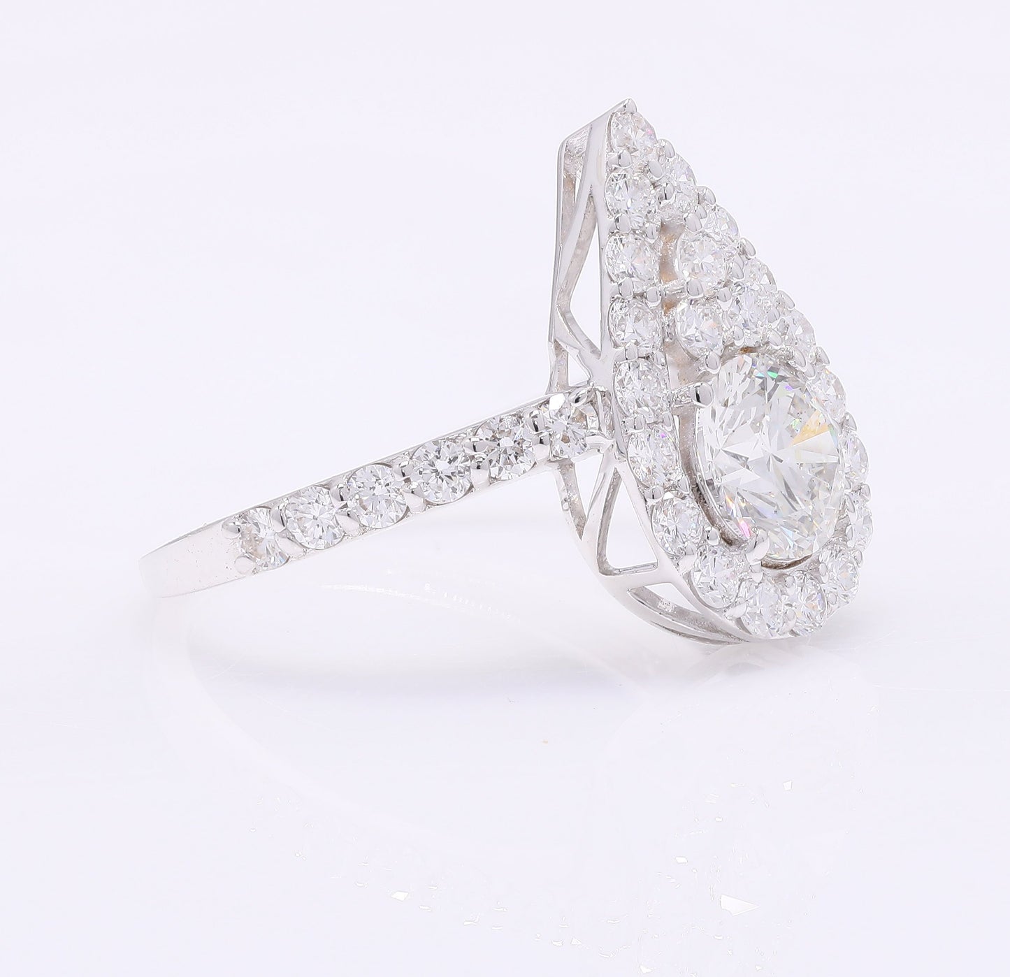 2.07 Carats Lab Grown Diamond 14K Gold Ring