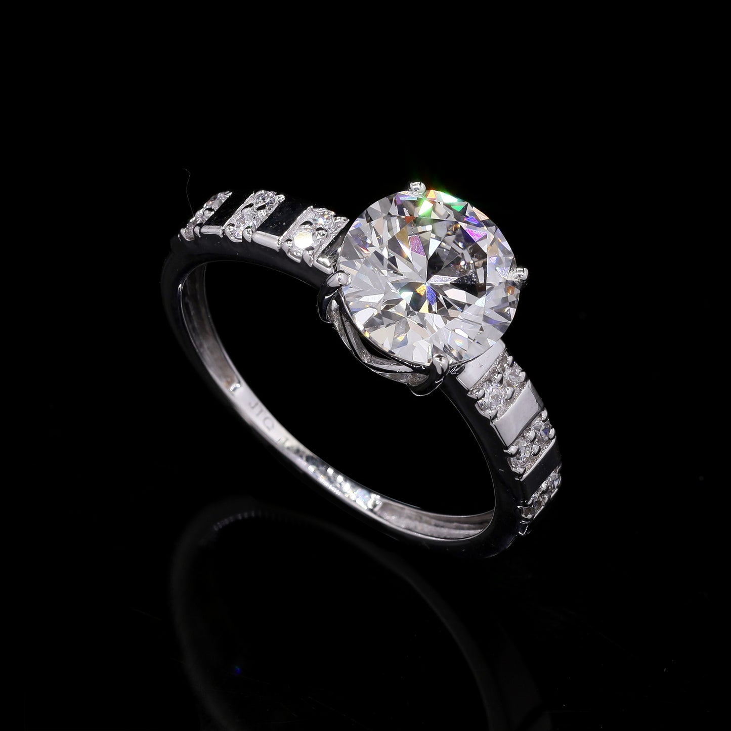 2.22 Carats Lab Grown Diamond 14K Gold Ring