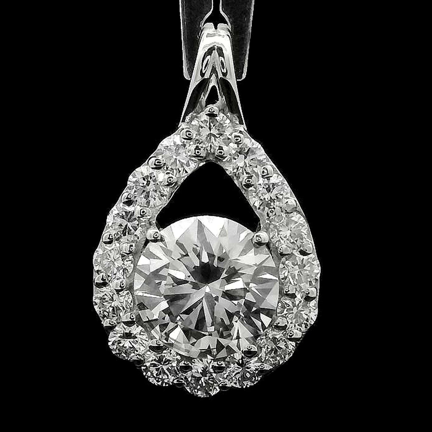 2.17 Carats Lab Grown Diamond 14K Gold Pendant