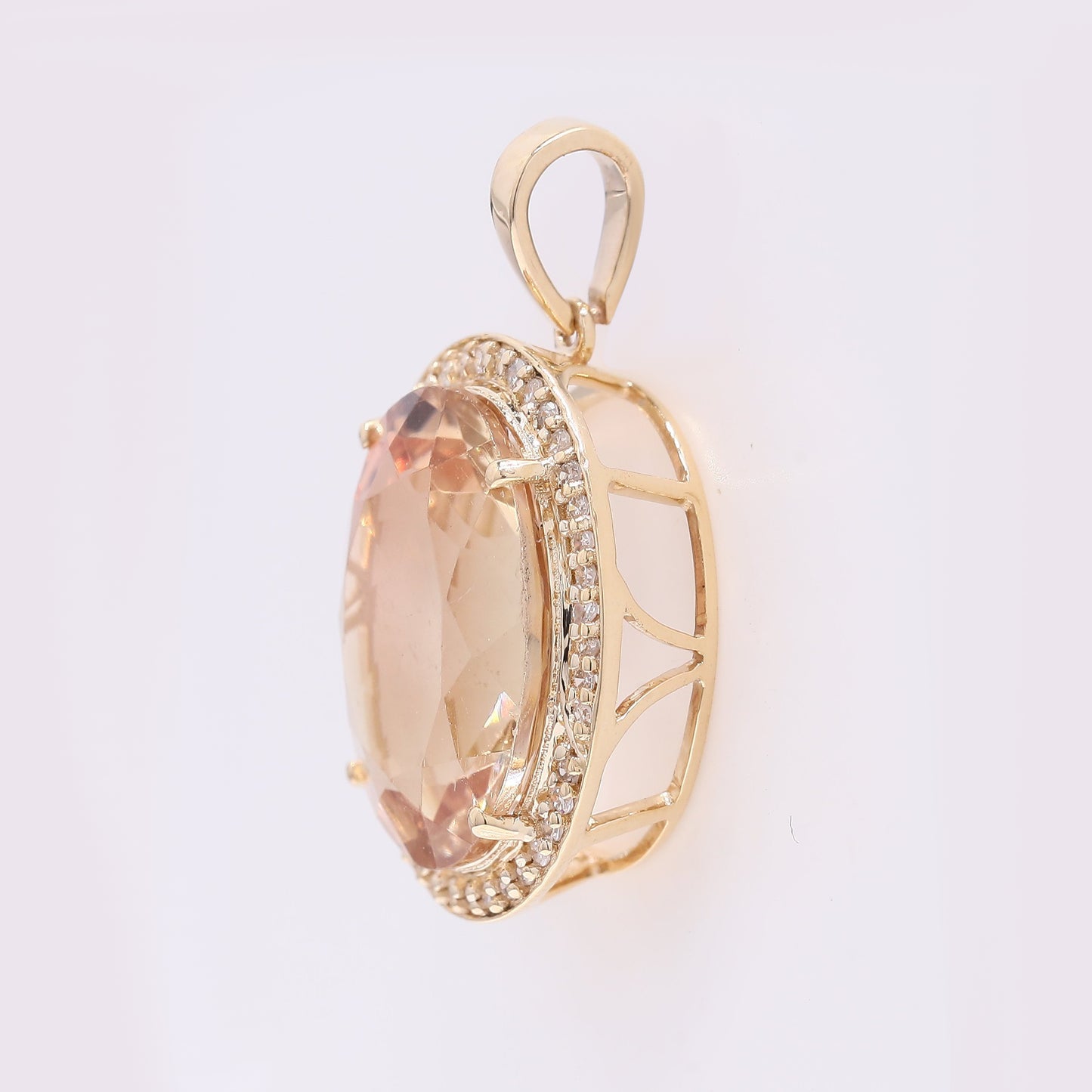 5.70 Ct Oval Mixed Cut Natural Sunstone 14K Gold Pendant