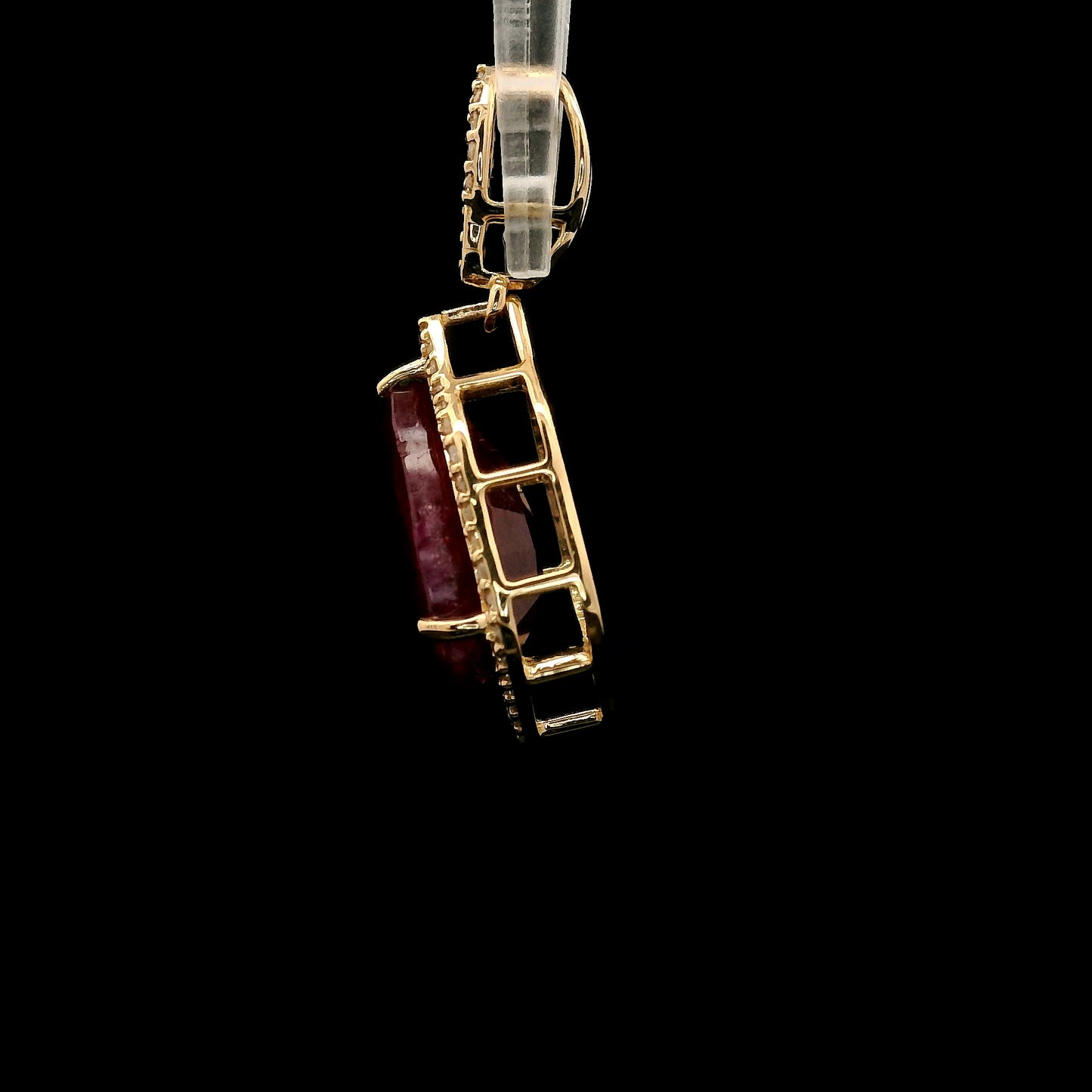 4.24 Ct Pear Mixed Cut Natural Corundum Ruby 14K Gold Pendant