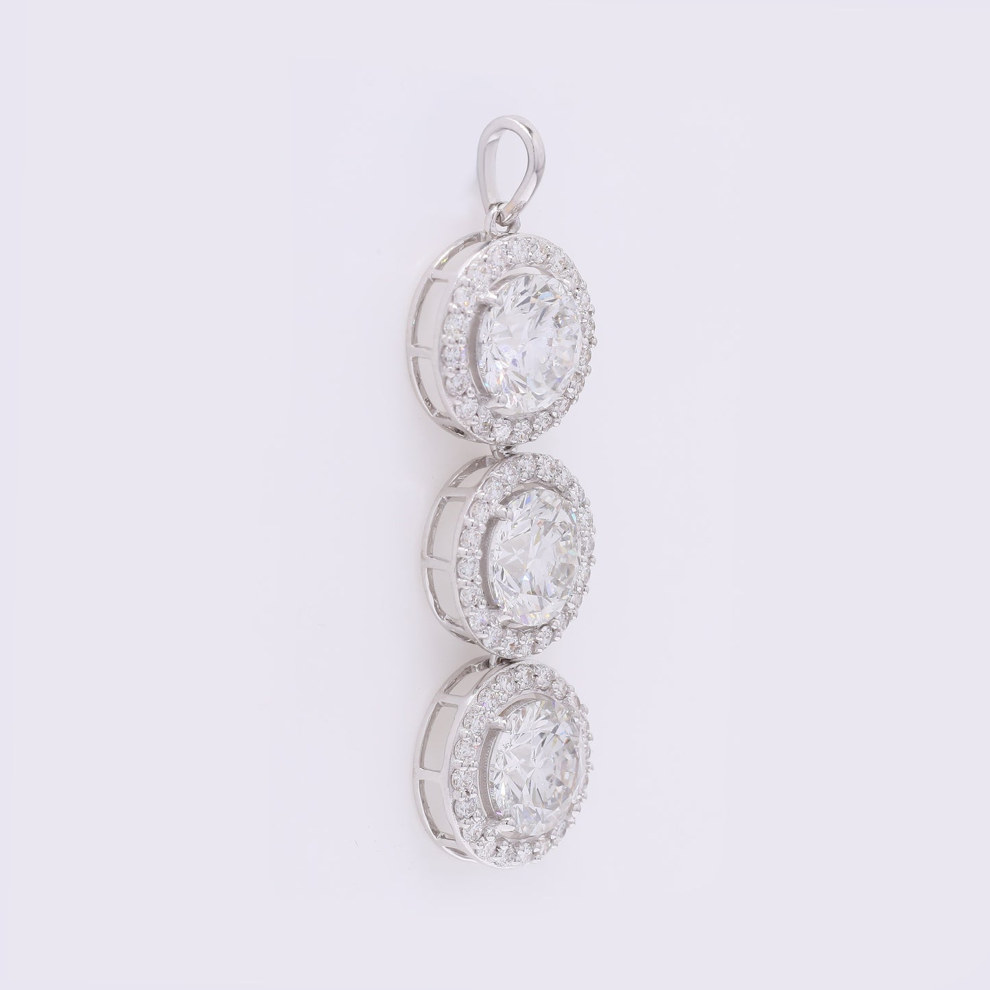 5.41 Carats Lab Grown Diamond 14K Gold Pendant