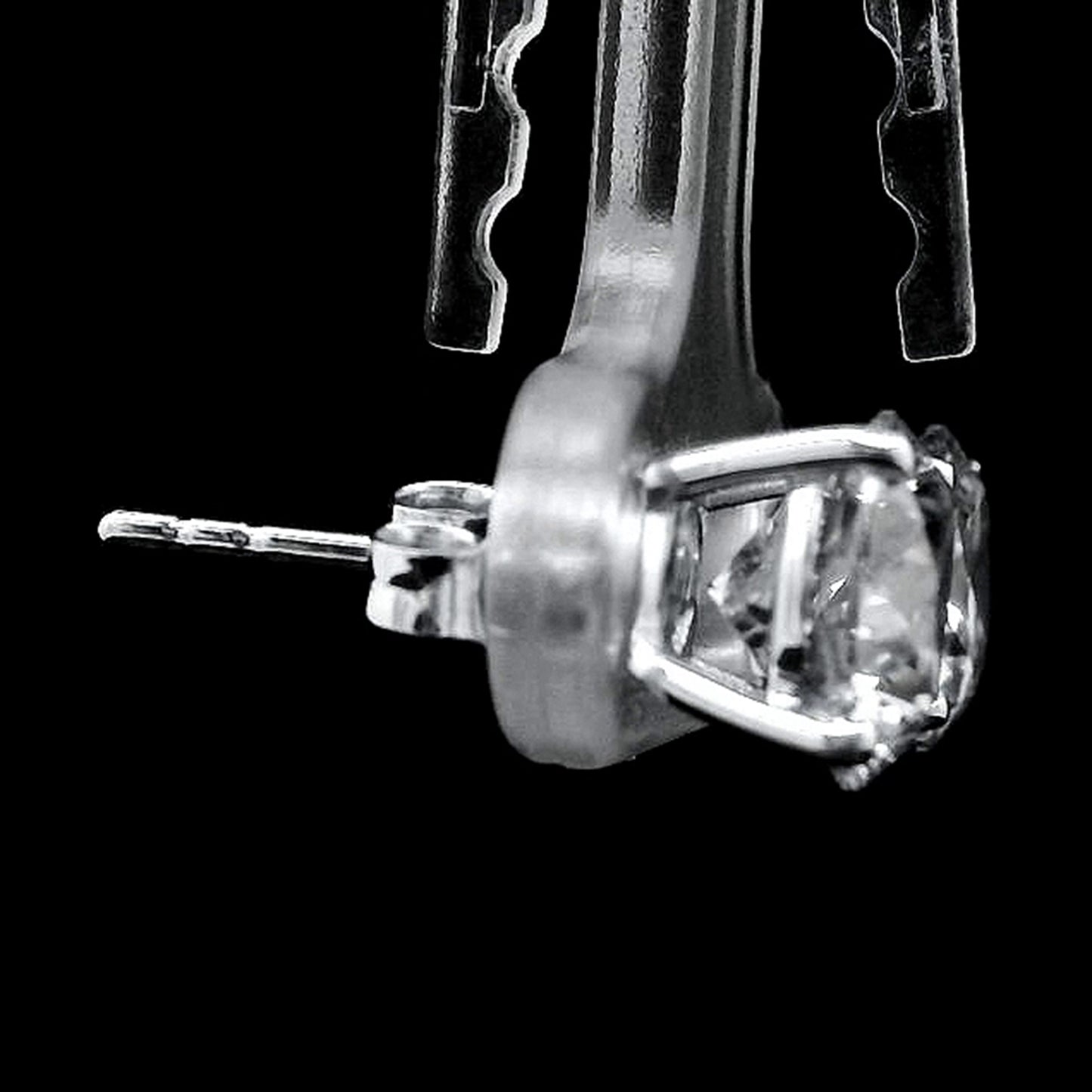 3.05 Carats Lab Grown Diamond 14K Gold Earrings