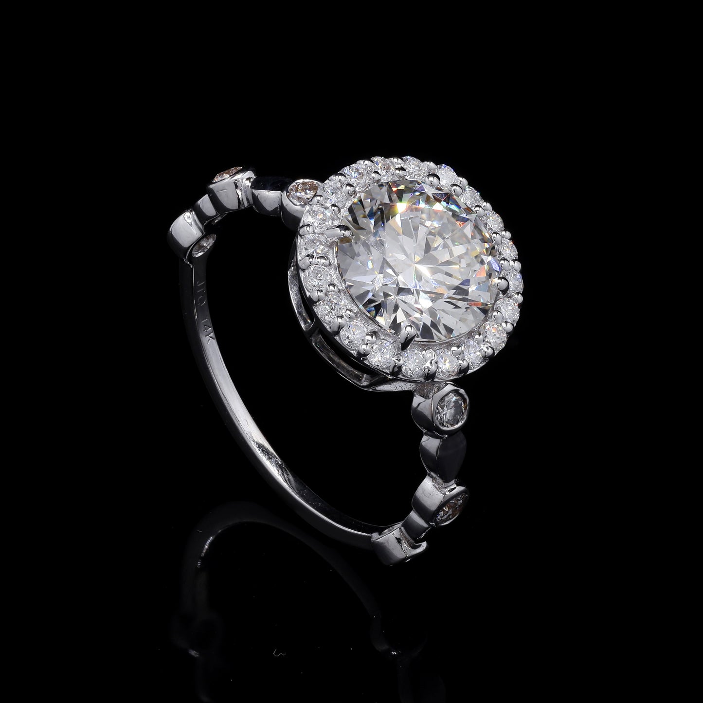 2.41 Carats Lab Grown Diamond 14K Gold Ring