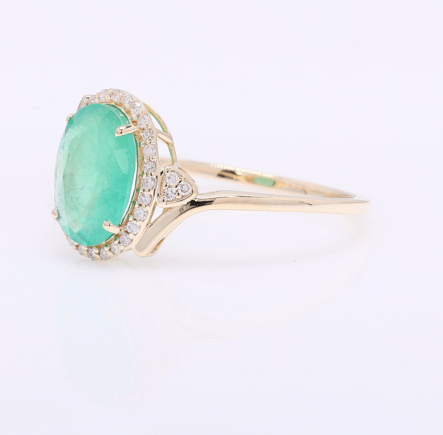 1.58 Ct Oval Mixed Cut Natural Emerald 14K Gold Ring