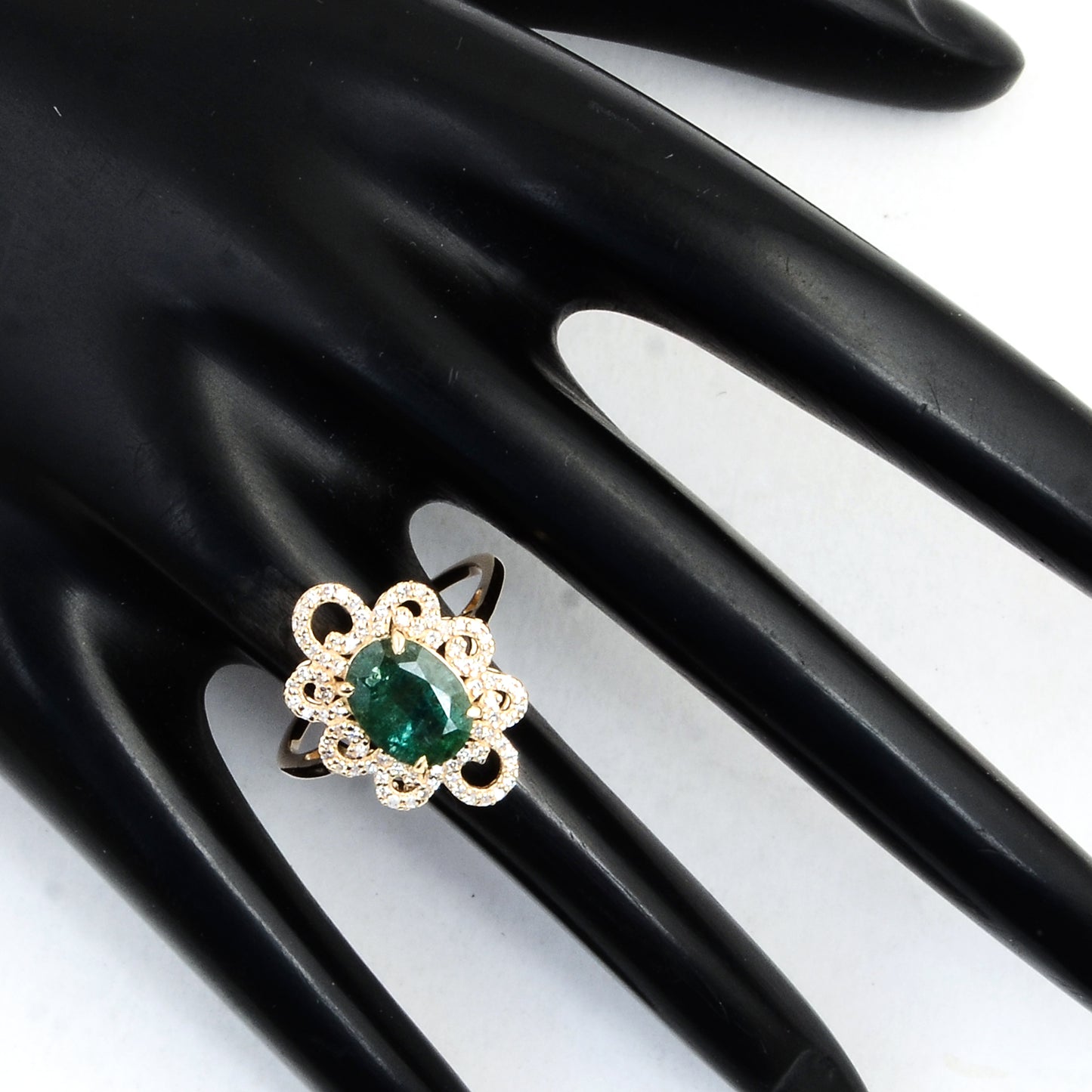 1.86 Ct Oval Mixed Cut Natural Beryl Emerald 14K Gold Ring
