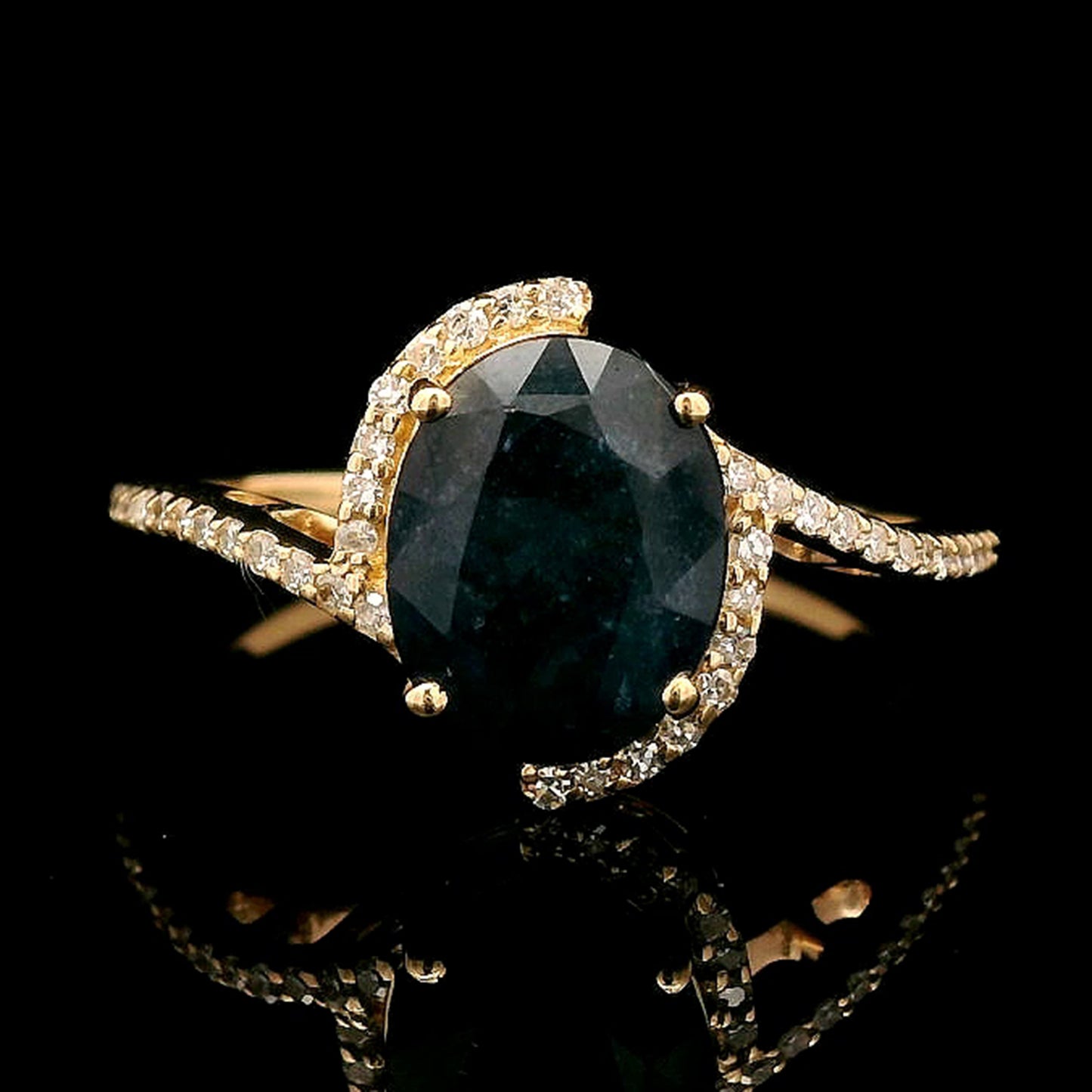 2.54 Ct Oval Mixed Cut Natural Sapphire 14K Gold Ring